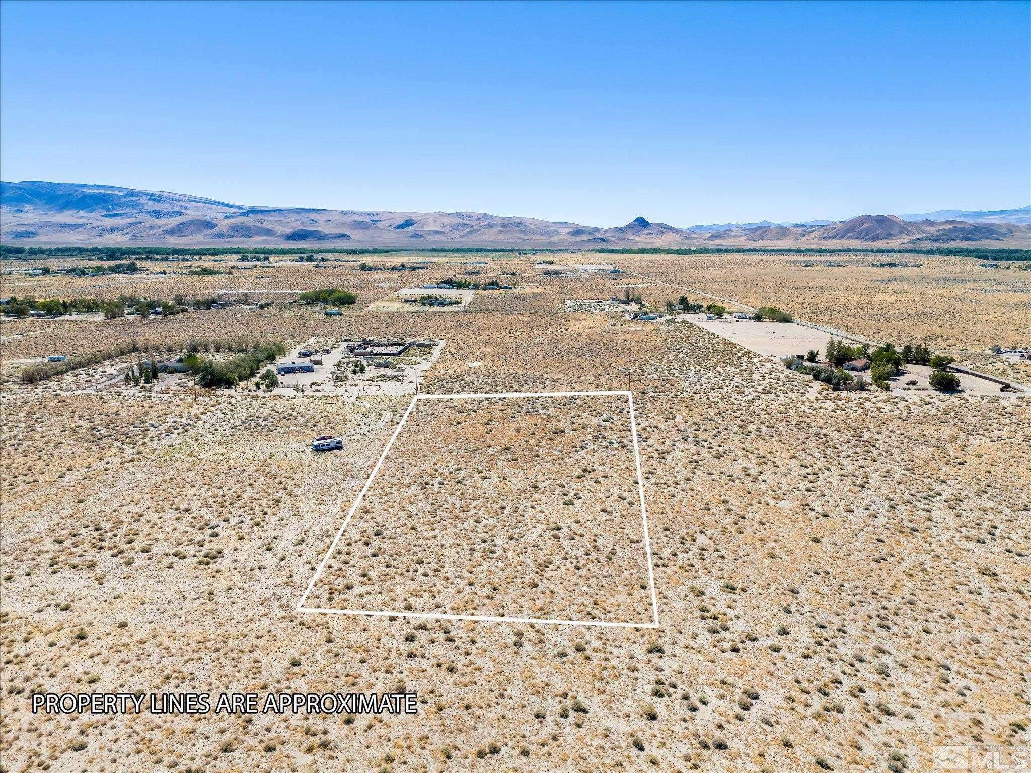 Silver Springs, NV 89429,1650 E Cougar ST Street
