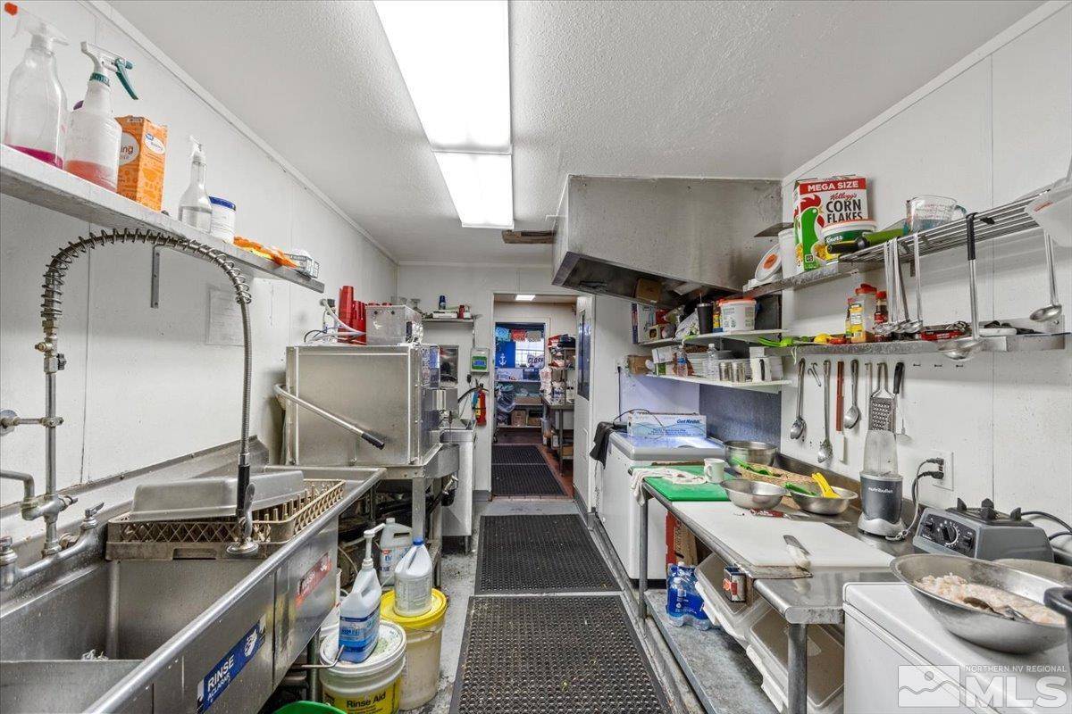 Carson City, NV 89701,1301 N Carson AVE Avenue