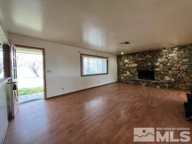 Gardnerville, NV 89460,1036 Arrowhead DR Drive