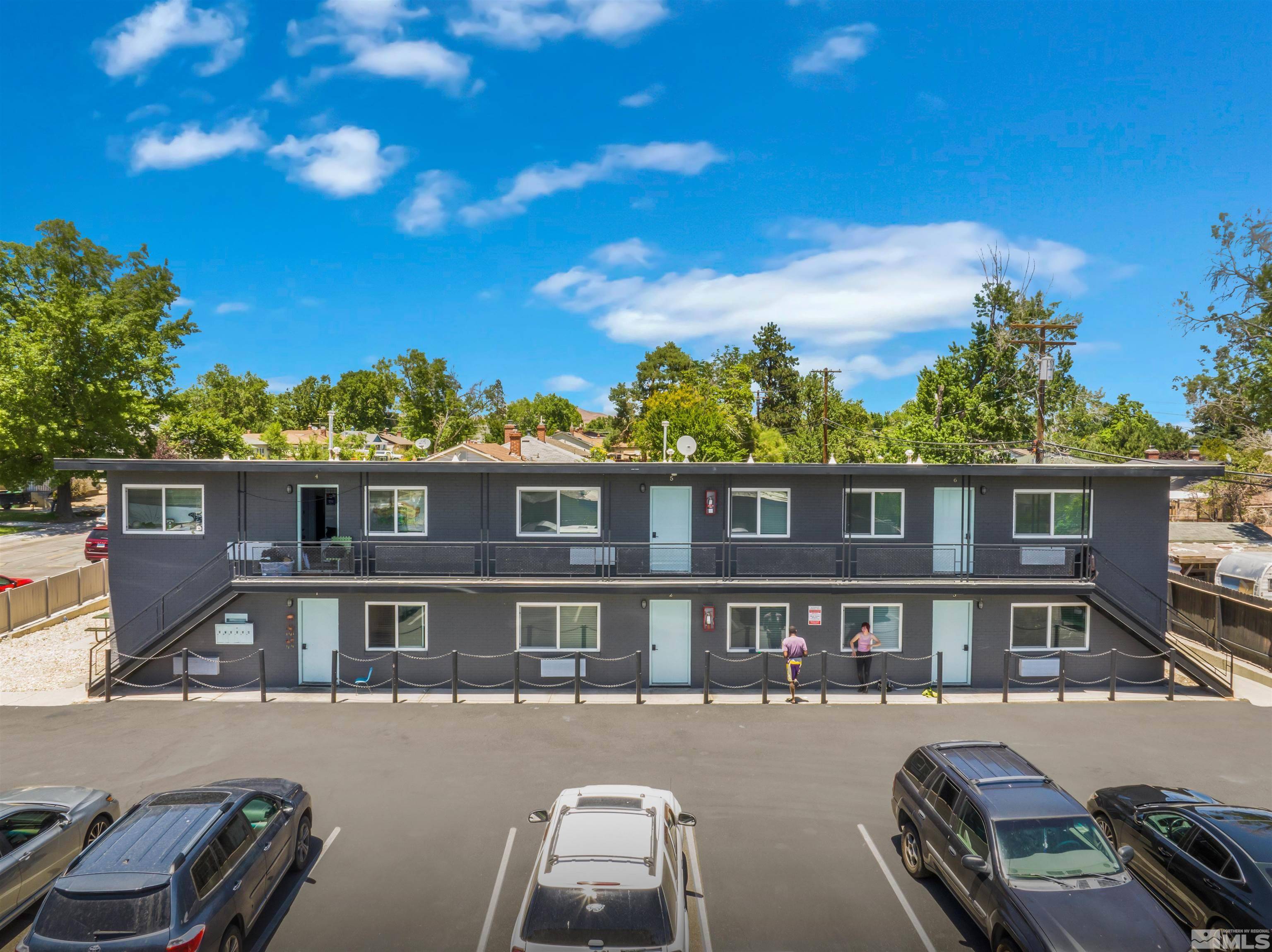 Reno, NV 89502,1101 E Taylor ST Street