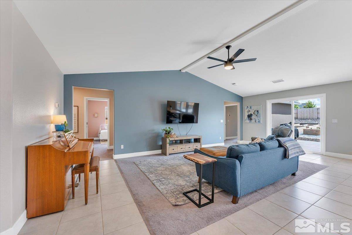 Sparks, NV 89441,956 Garden Pond WAY Way