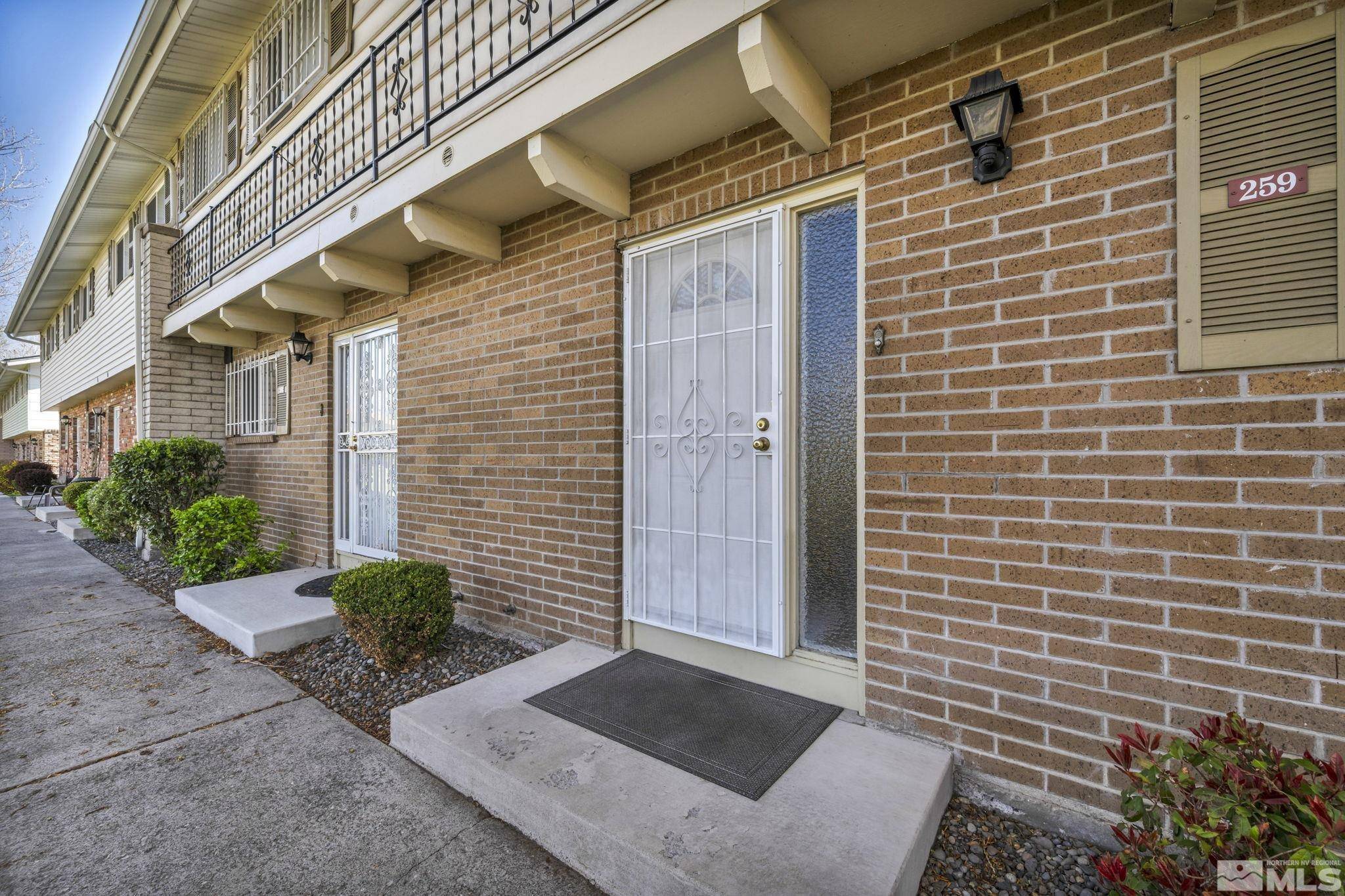Reno, NV 89502,259 Smithridge