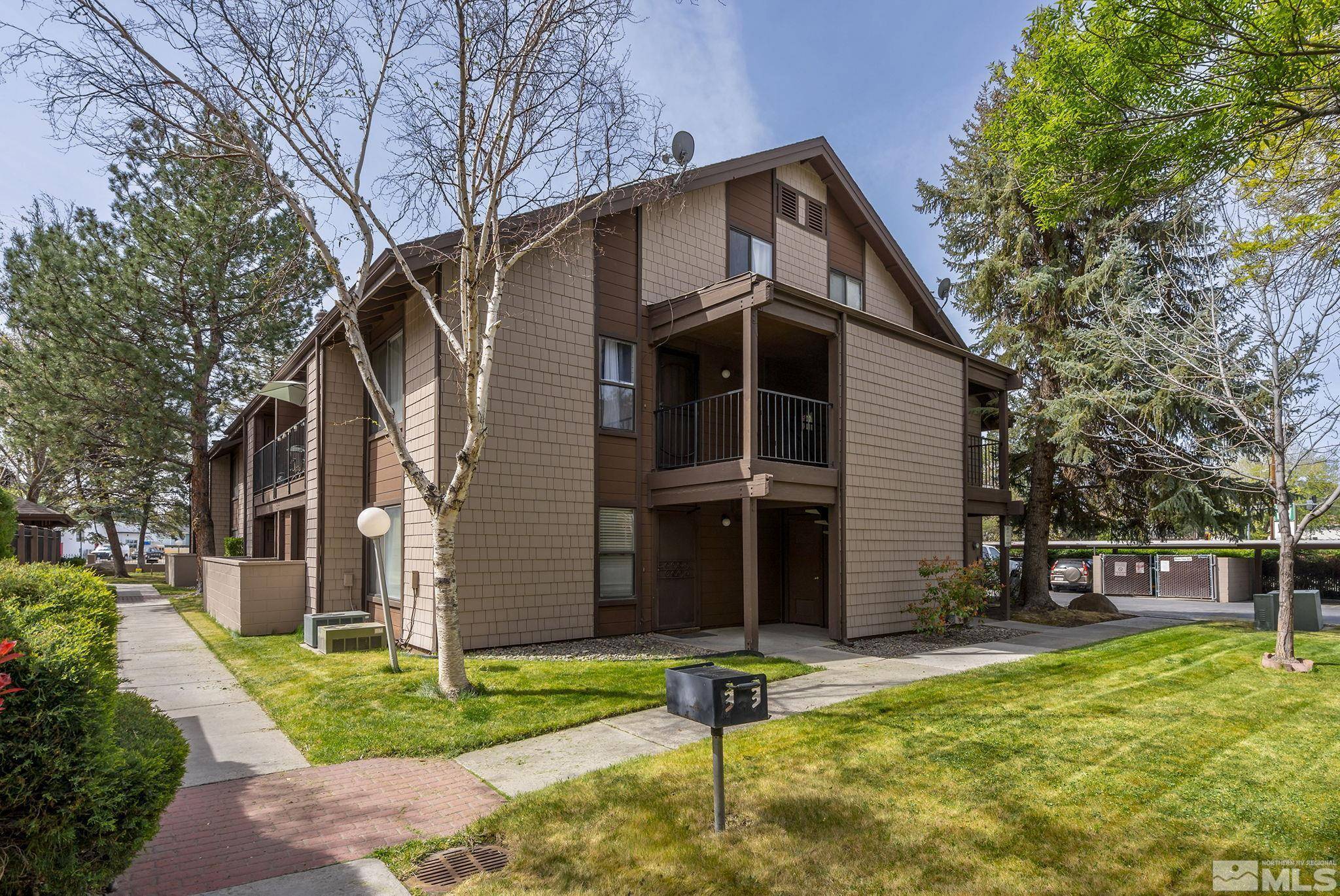Reno, NV 89502,1465 E Peckham LN Lane #9