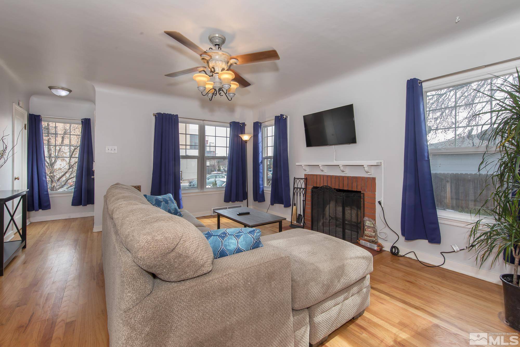 Reno, NV 89502,1025 Locust ST Street