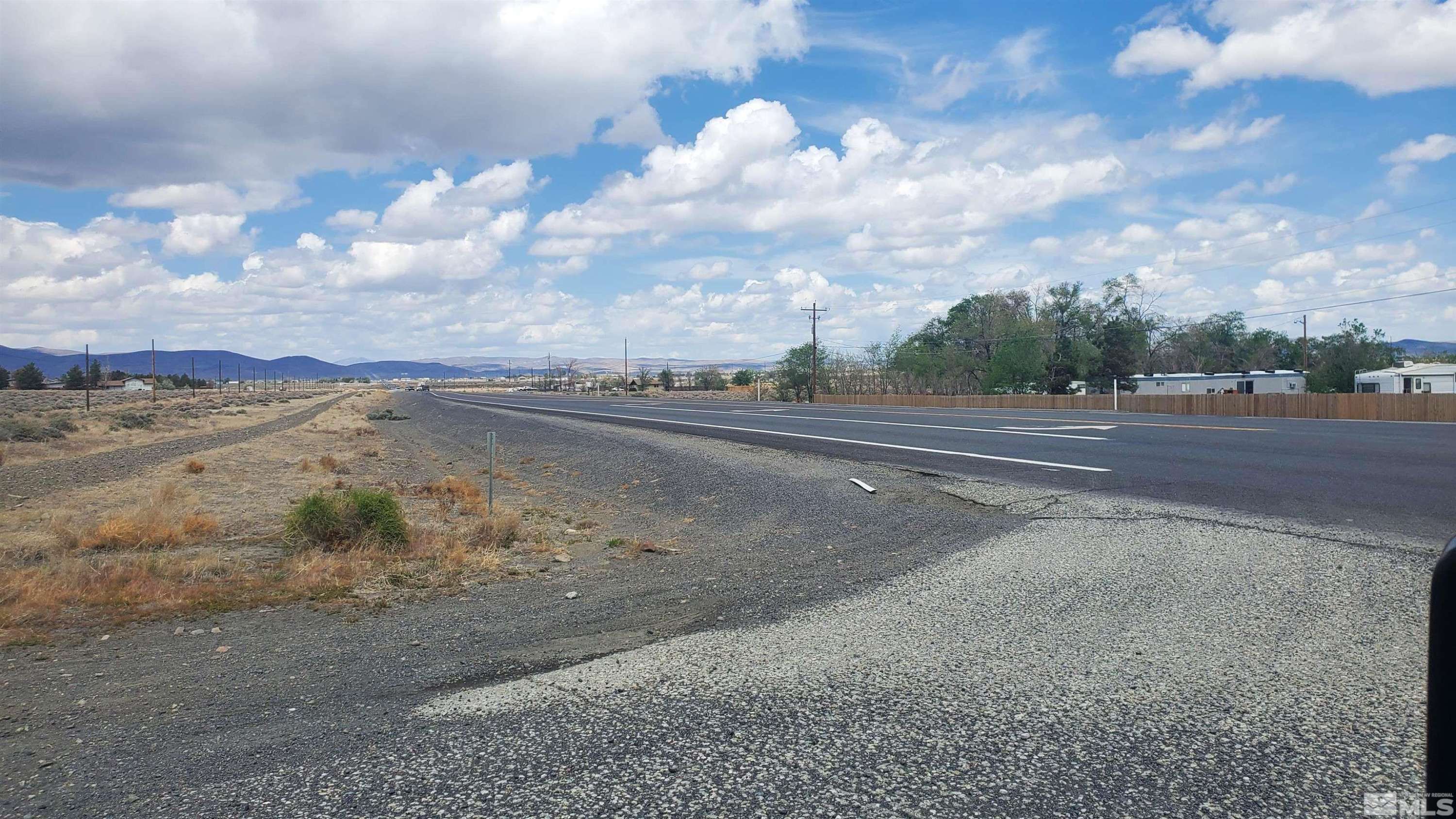 Silver Springs, NV 89429,6815 Hwy 95 A