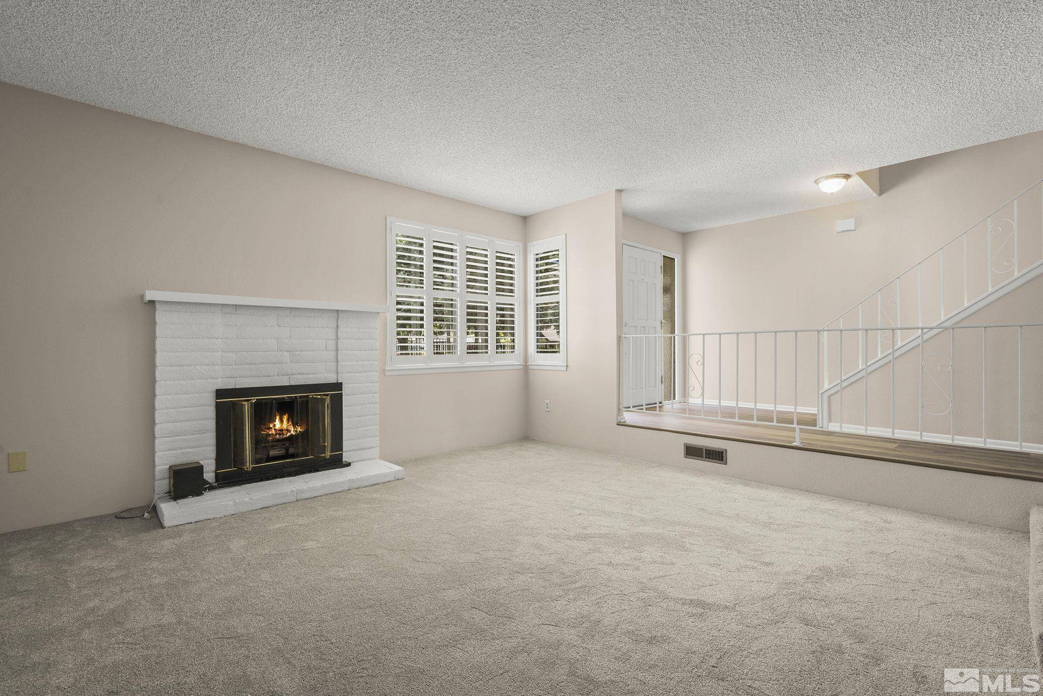 Reno, NV 89509,1535 Foster DR Drive
