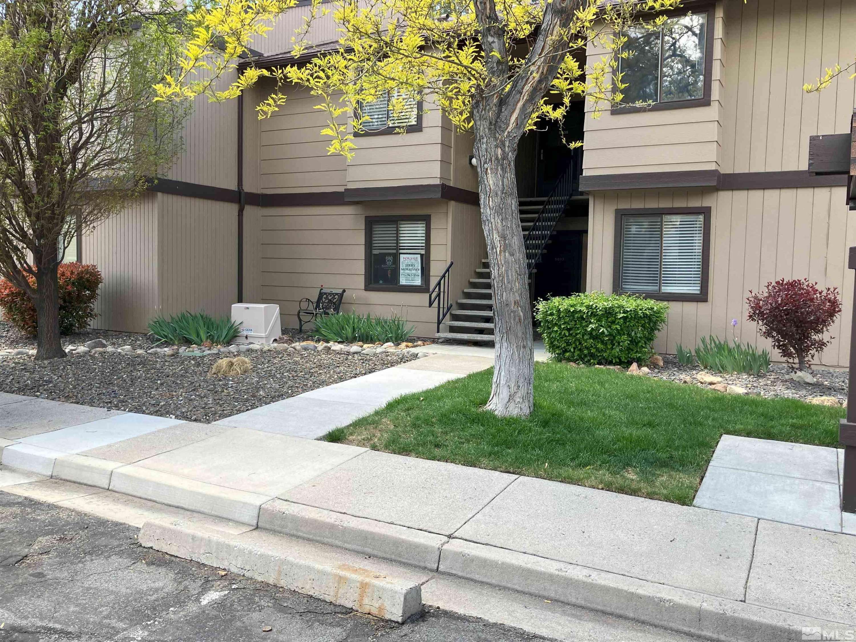 Reno, NV 89502,5033 Reggie RD Road