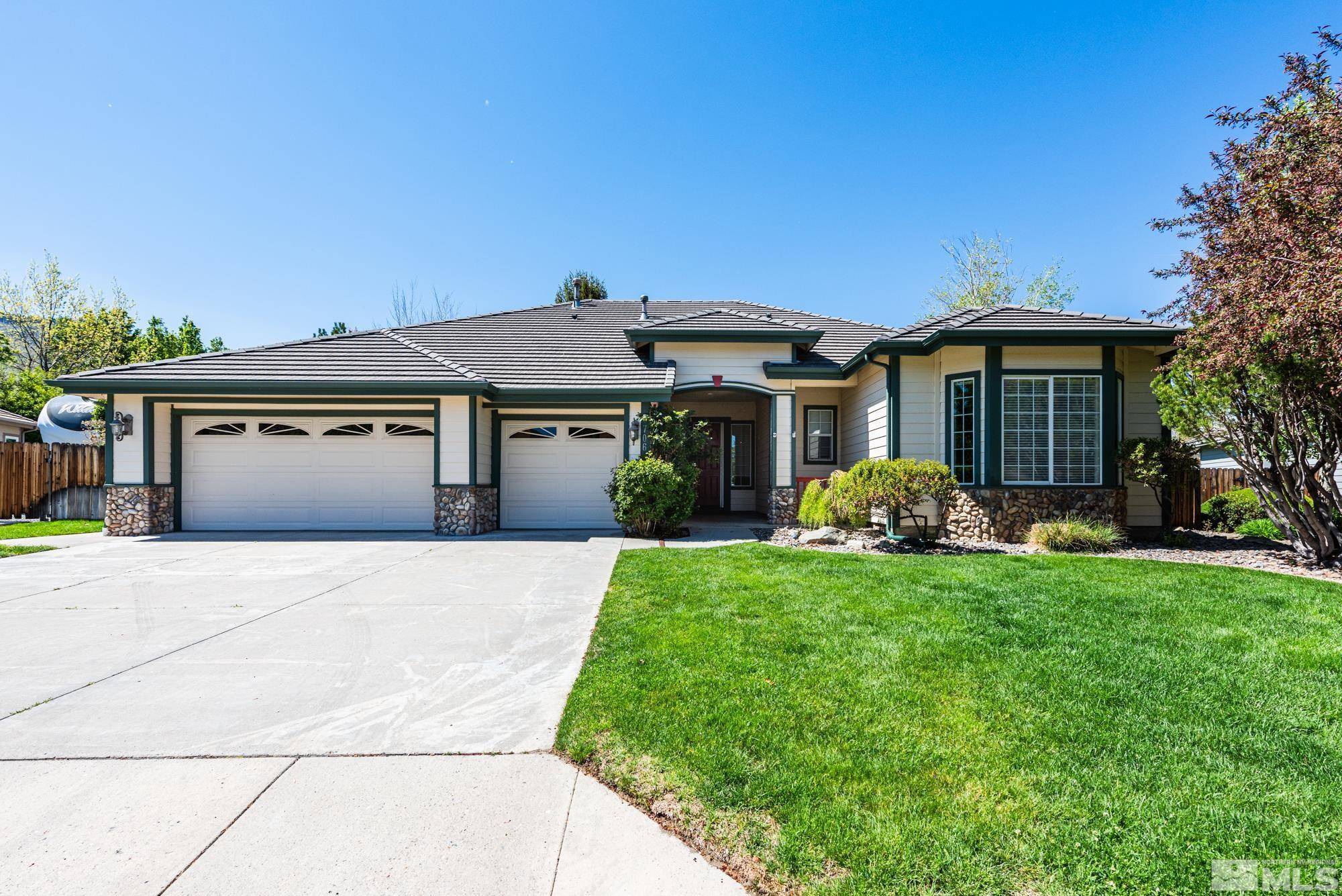 Carson City, NV 89703,706 Norfolk DR Drive