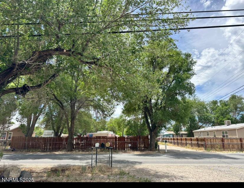 Sun Valley, NV 89433,366 E 4th AVE