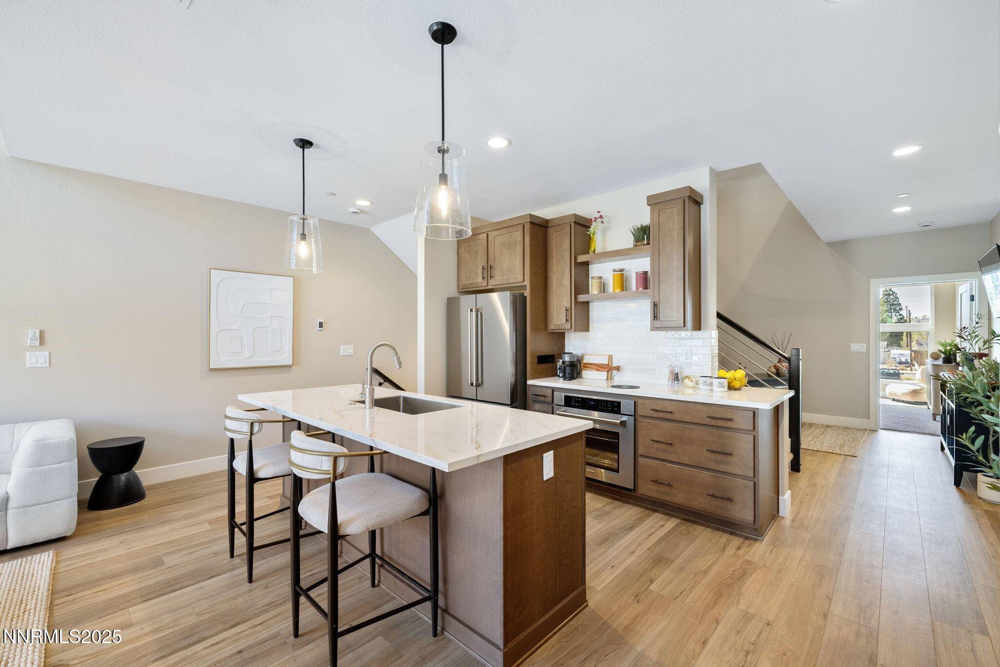 Reno, NV 89509,3816 Lakeside DR Drive #9