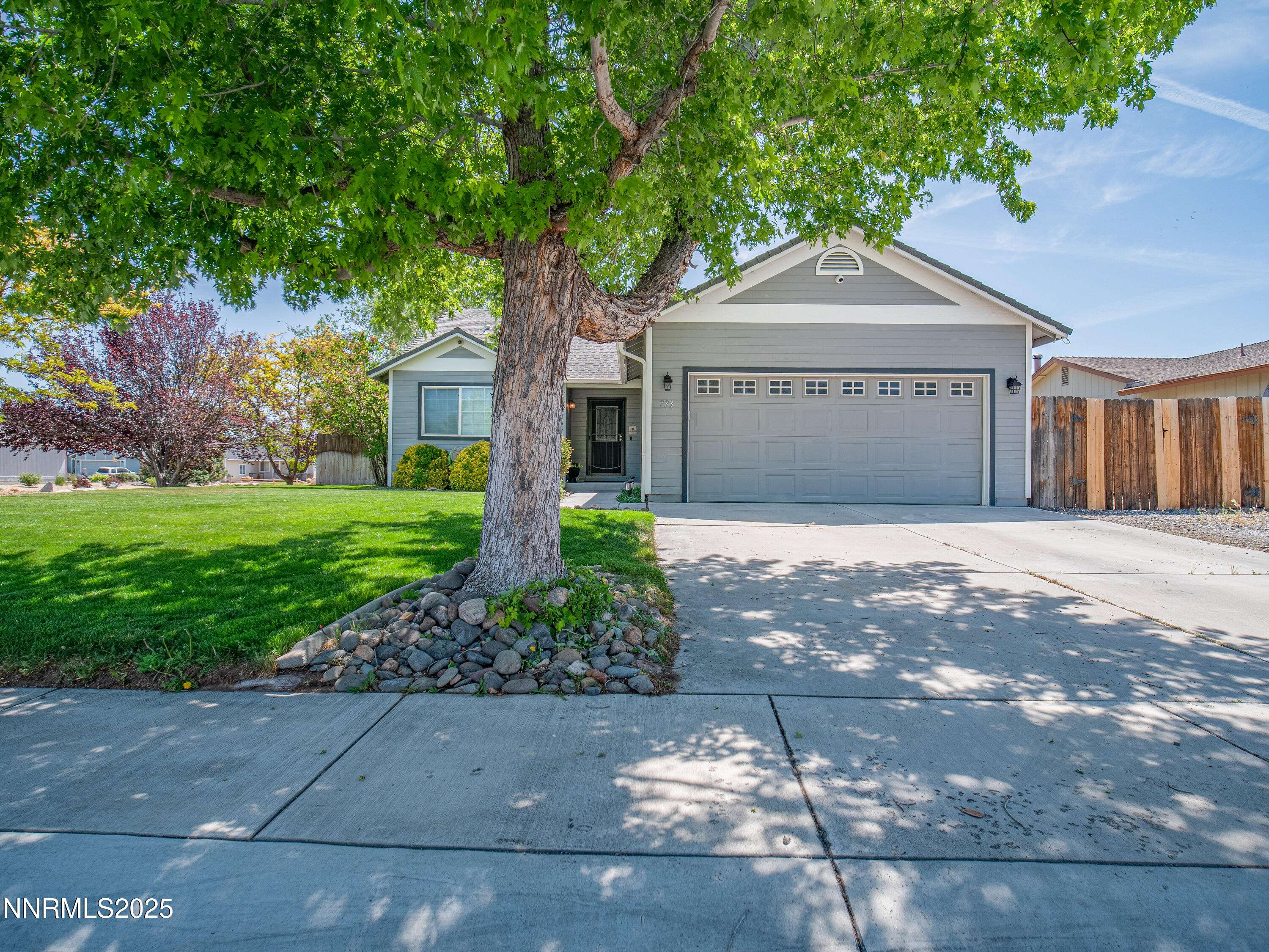 Gardnerville, NV 89460,733 Bowles LN Lane