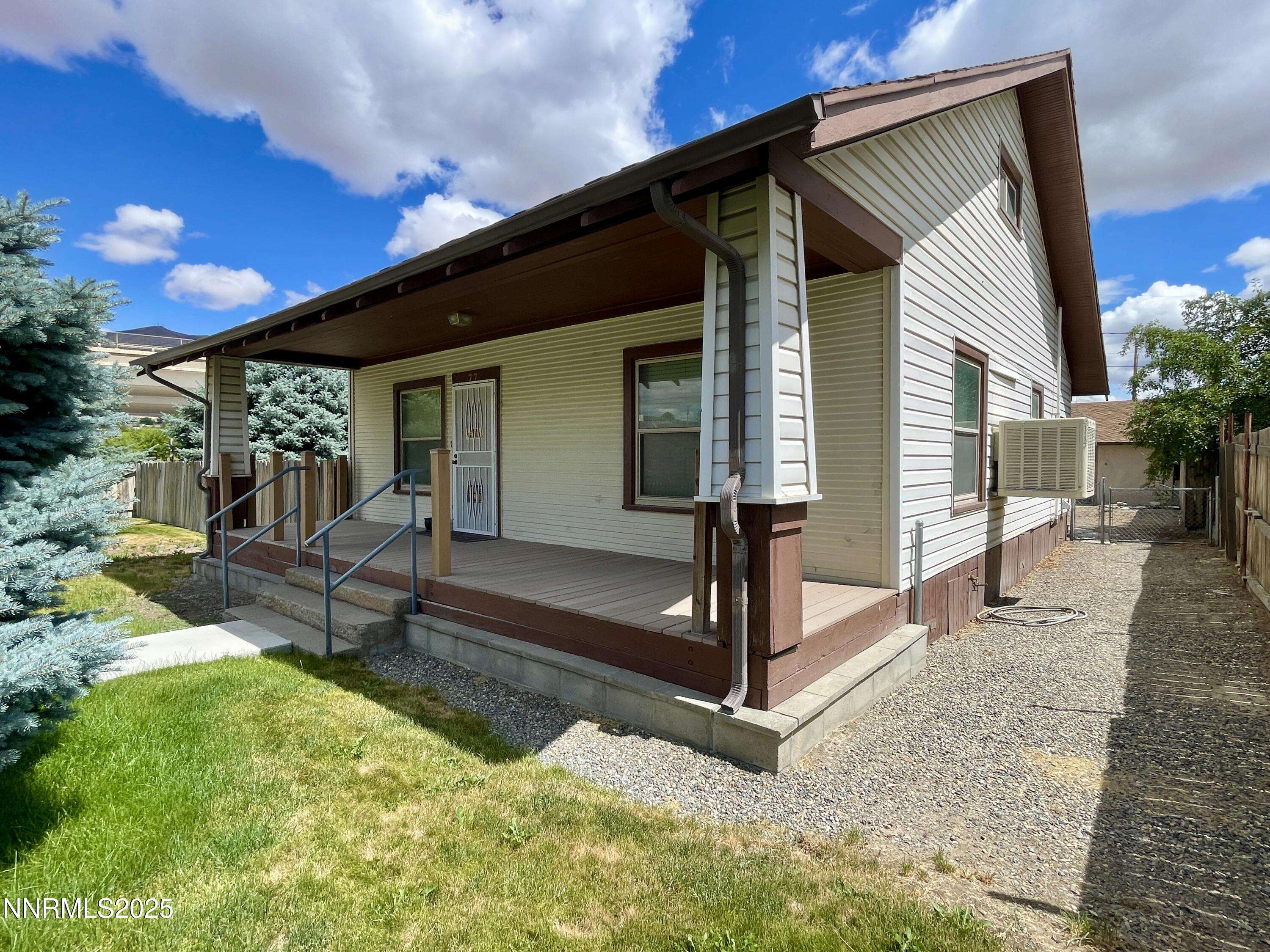 Winnemucca, NV 89445,77 Lay ST Street