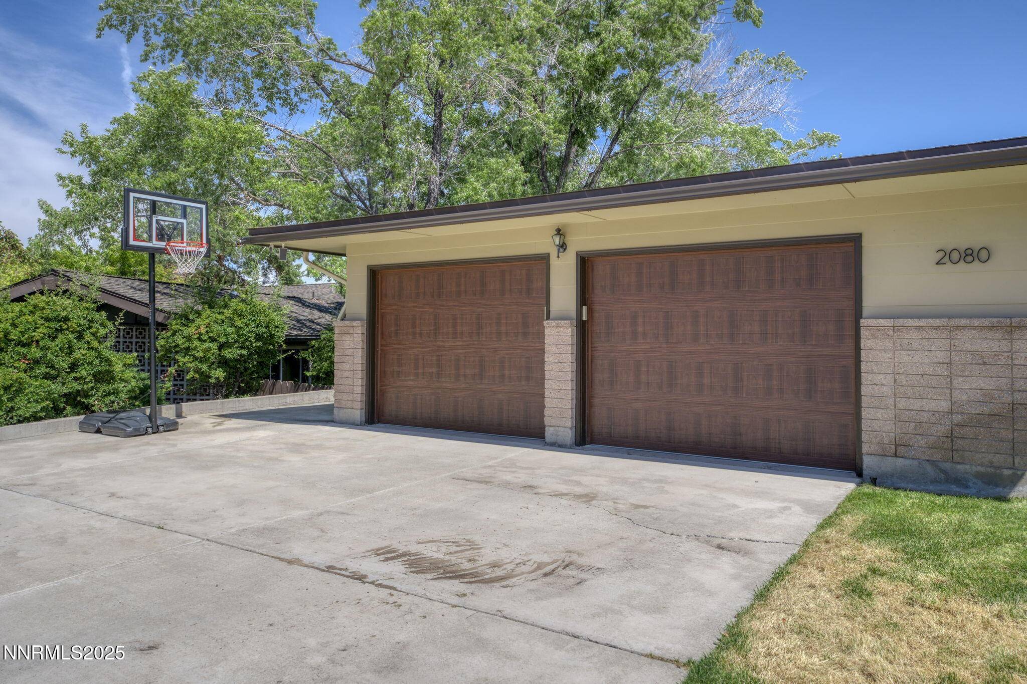 Reno, NV 89509,2080 Solari DR Drive