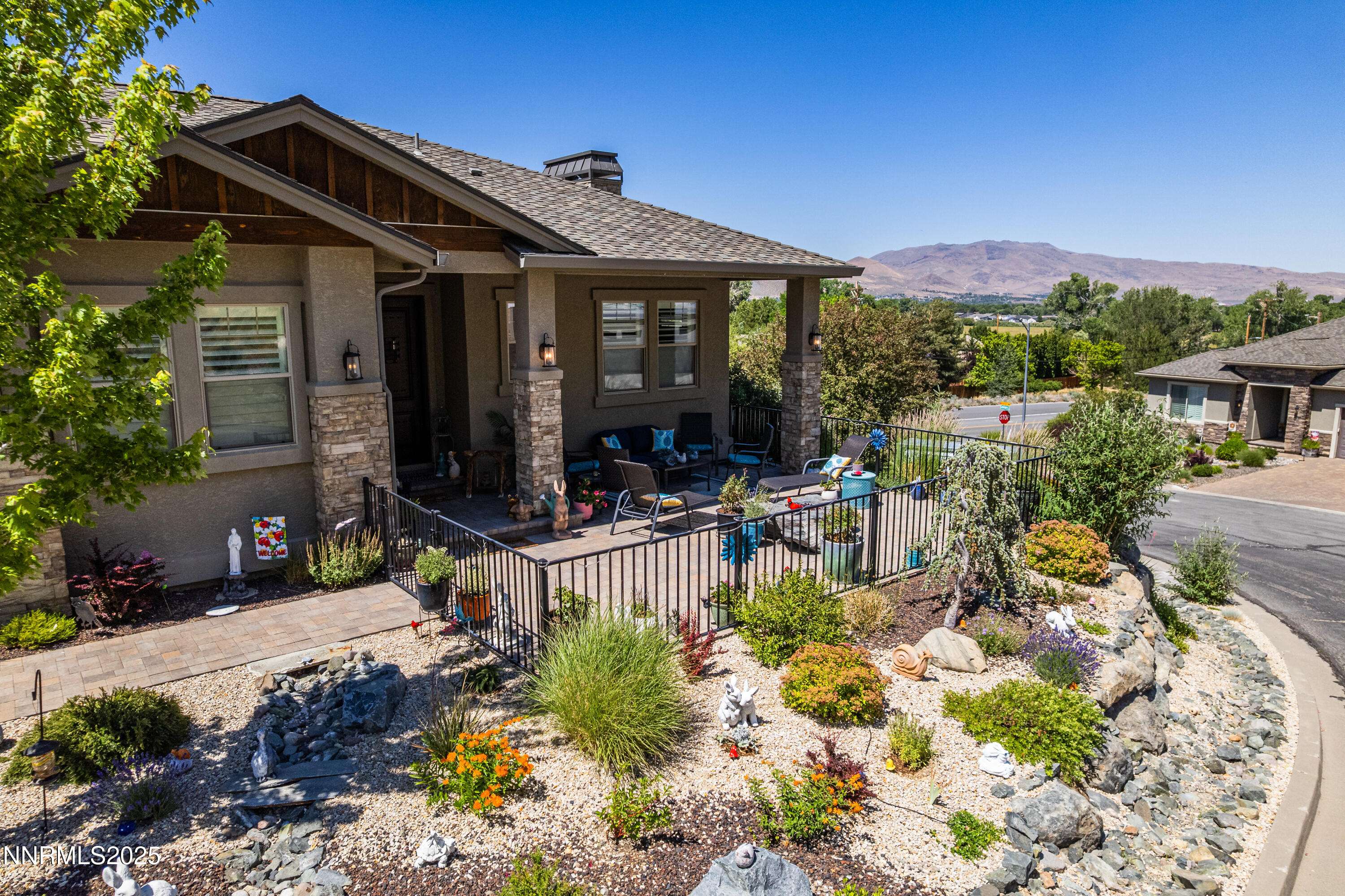 Carson City, NV 89703,2092 Canterbury LN Lane
