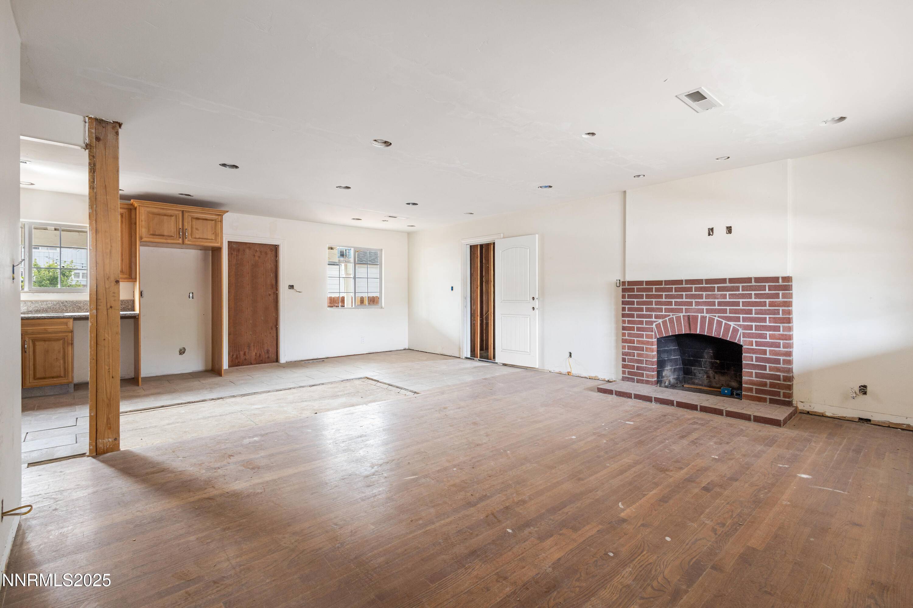Reno, NV 89502,1145 Kirman AVE Avenue