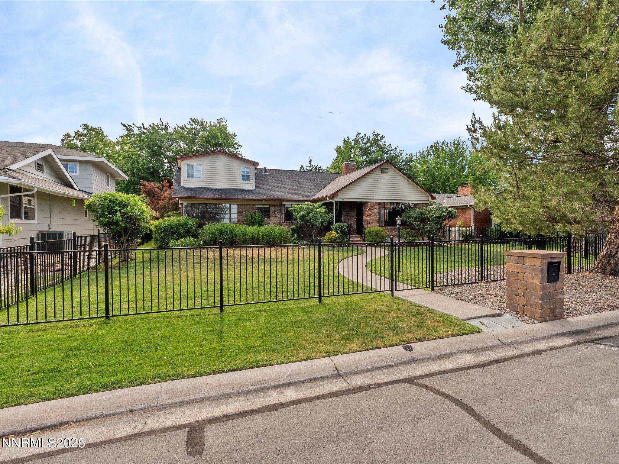 Reno, NV 89509,2375 S Arlington AVE Avenue