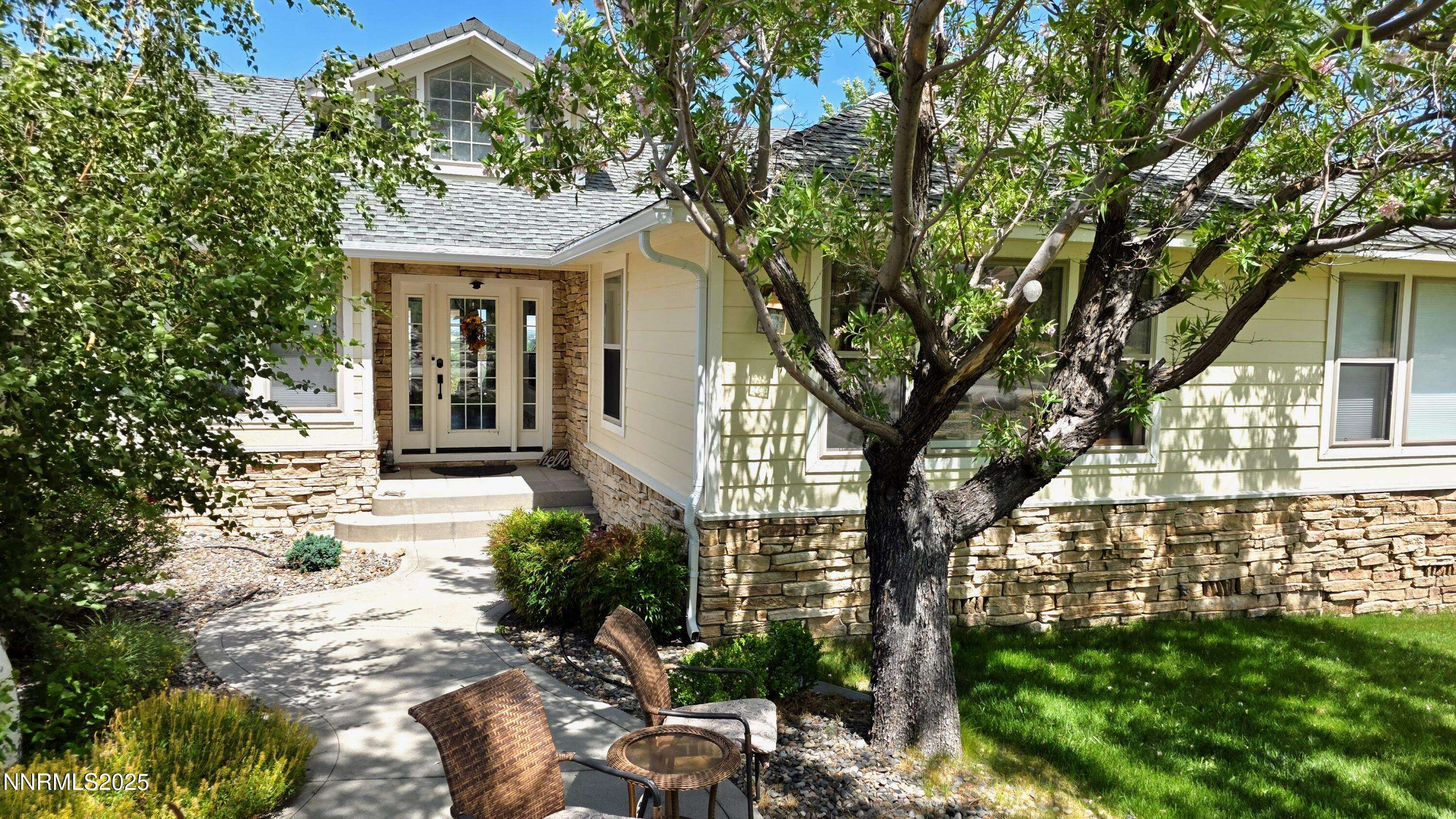 Gardnerville, NV 89460,220 Sierra Shadows LN Lane