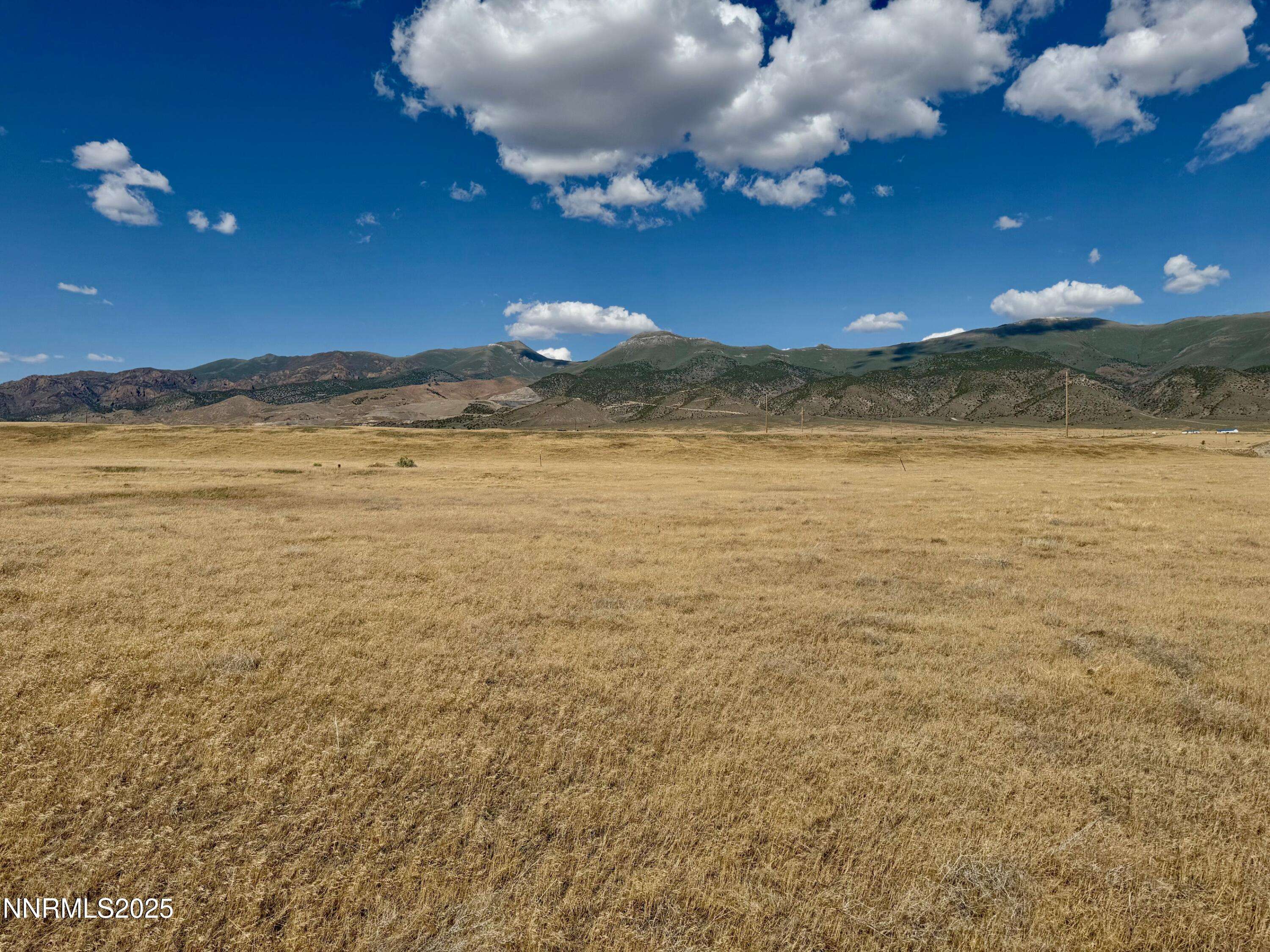 Lovelock, NV 89419,22400 Summit Lake TRL Trail
