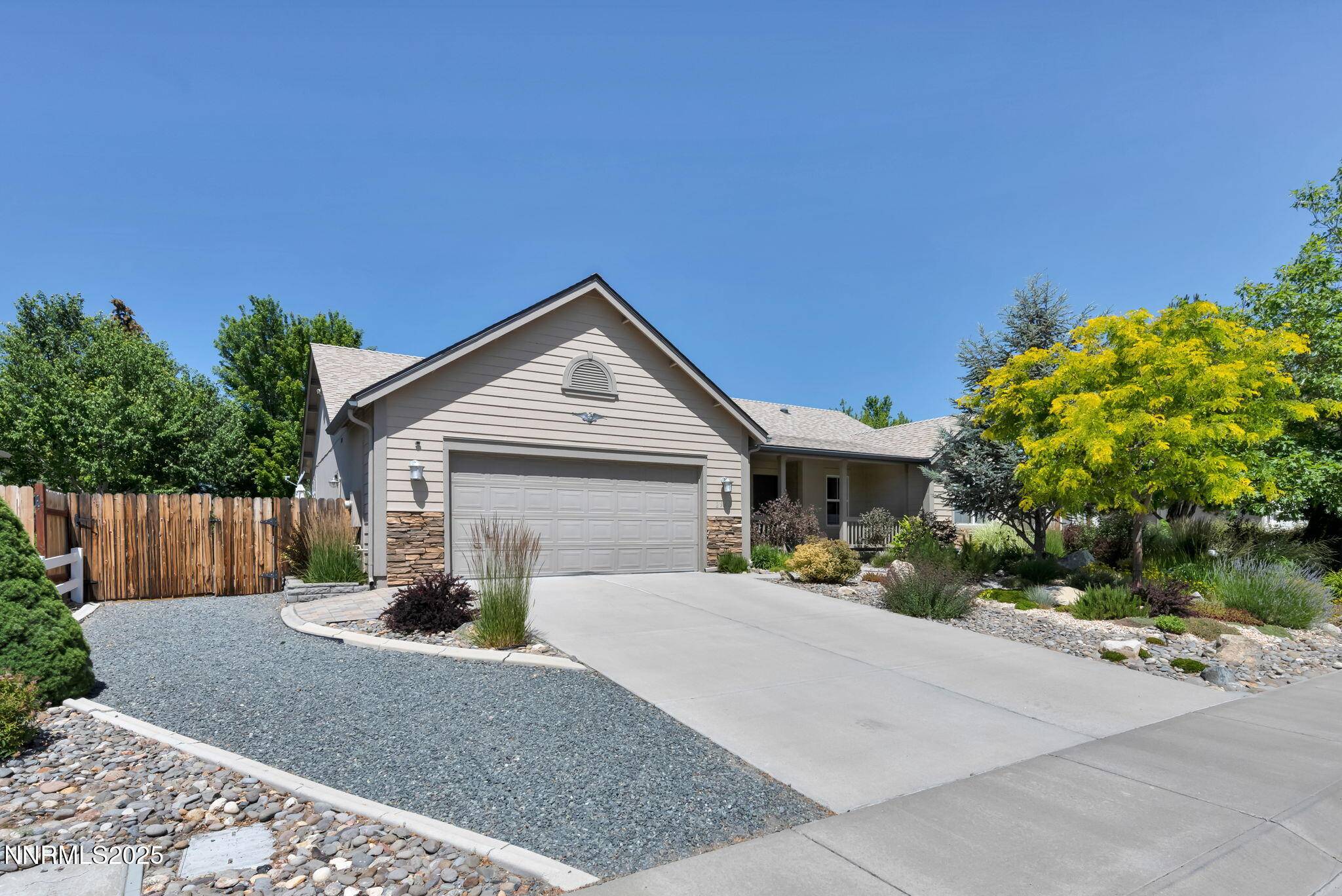 Minden, NV 89423,2962 Del Rio LN Lane