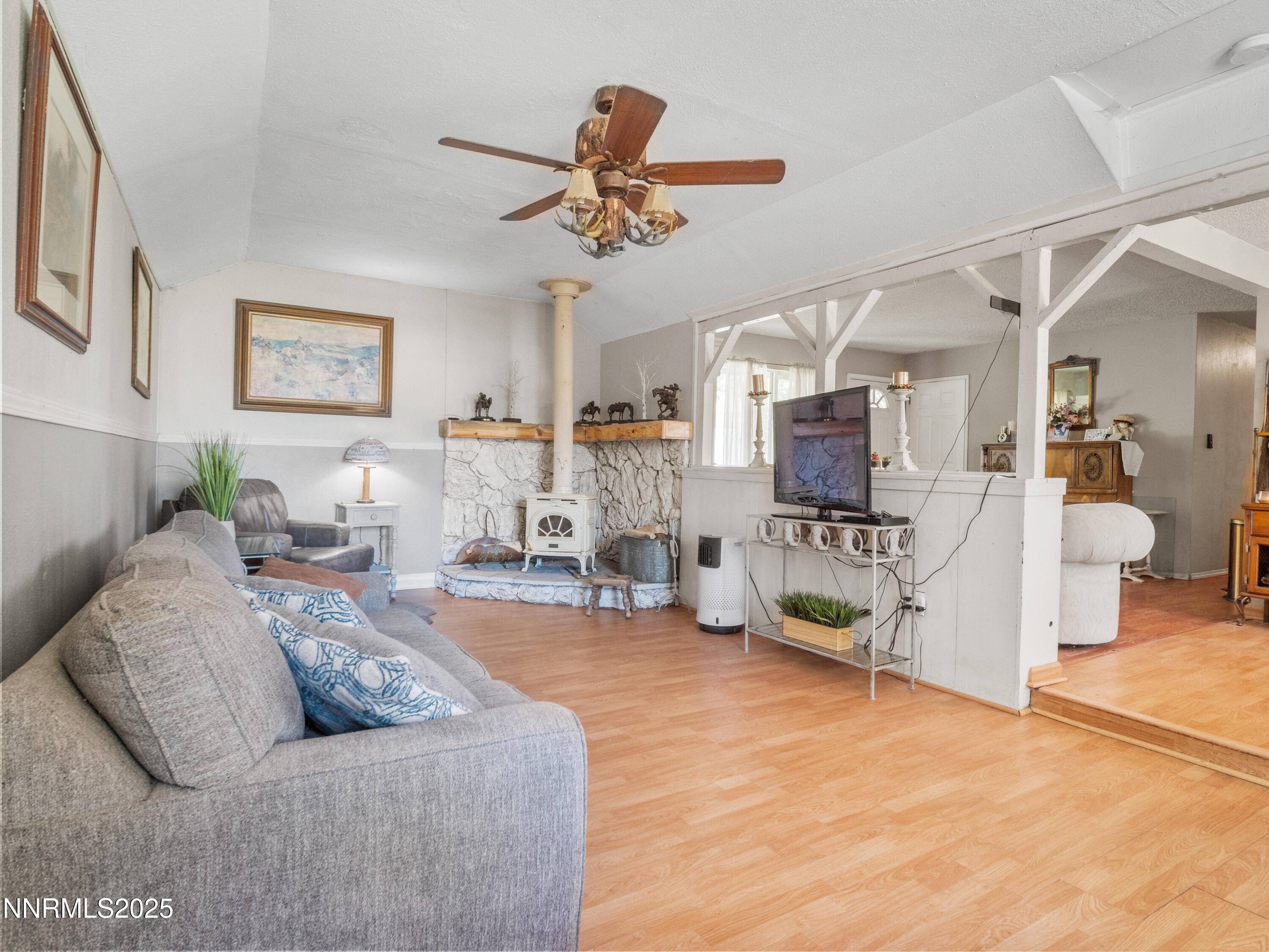 Gardnerville, NV 89460,1332 Topaz LN Lane