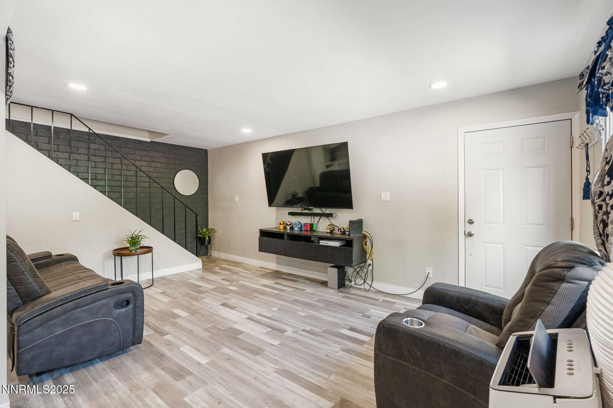 Reno, NV 89502,940 Jamaica AVE Avenue #3