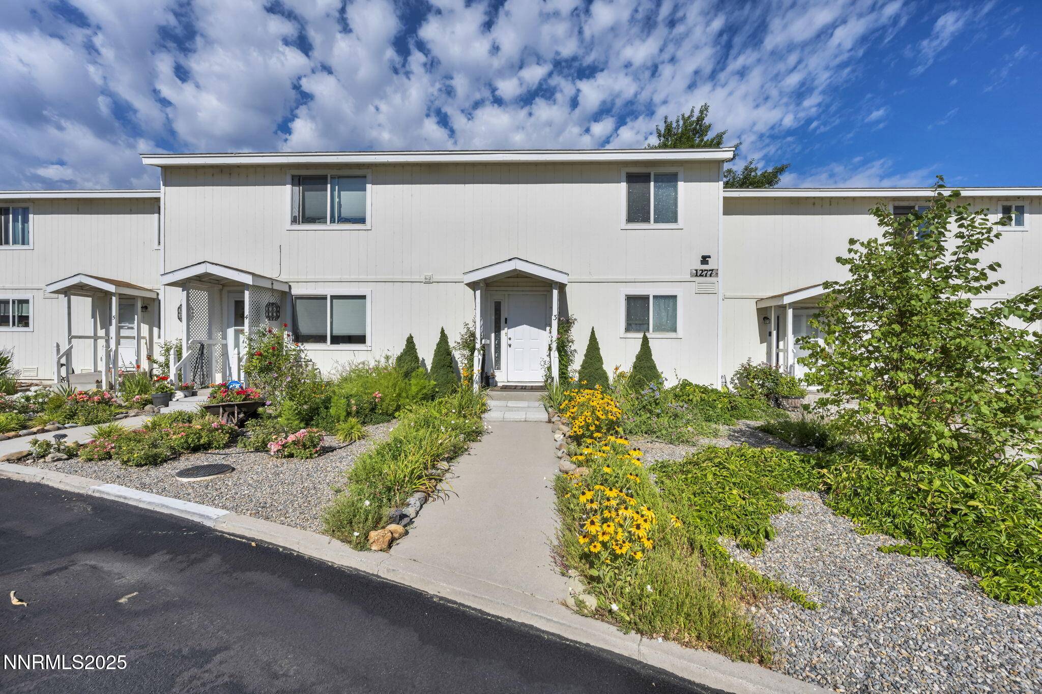 Gardnerville, NV 89460,1277 Redwood CIR Circle