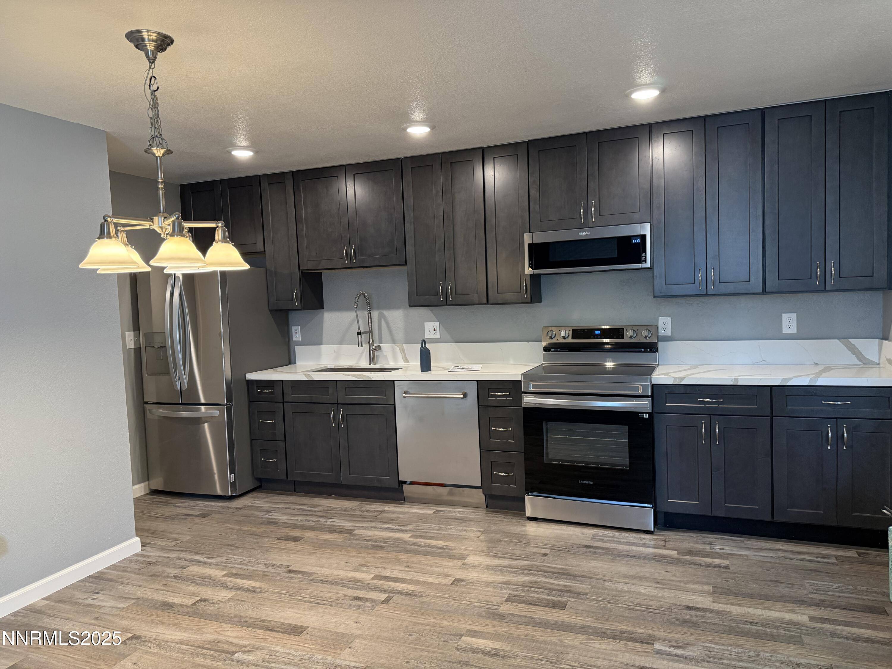 Reno, NV 89502,4604 Neil RD #141