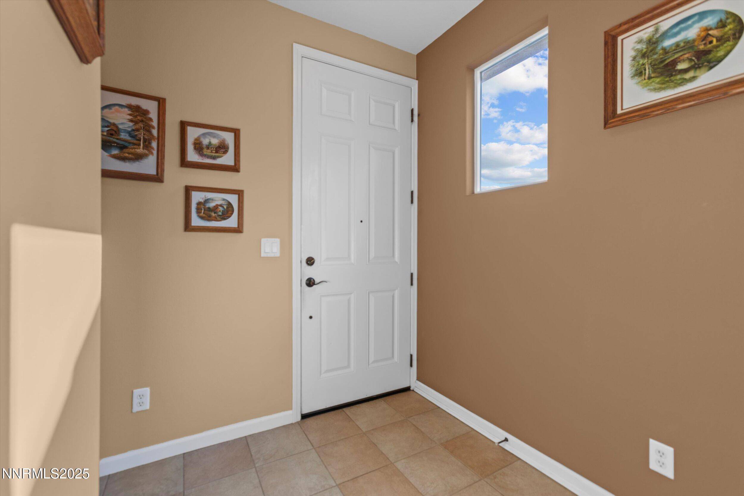 Sparks, NV 89436,5227 Vista Heights