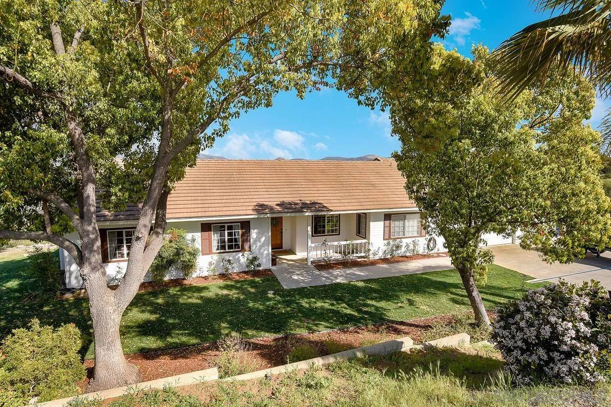 Valley Center, CA 92082,14422 Pauma Vista Dr