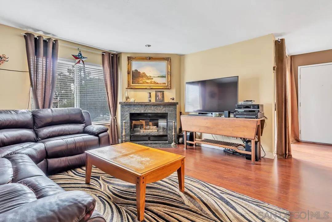 Carlsbad, CA 92009,7754 Caminito Encanto #201