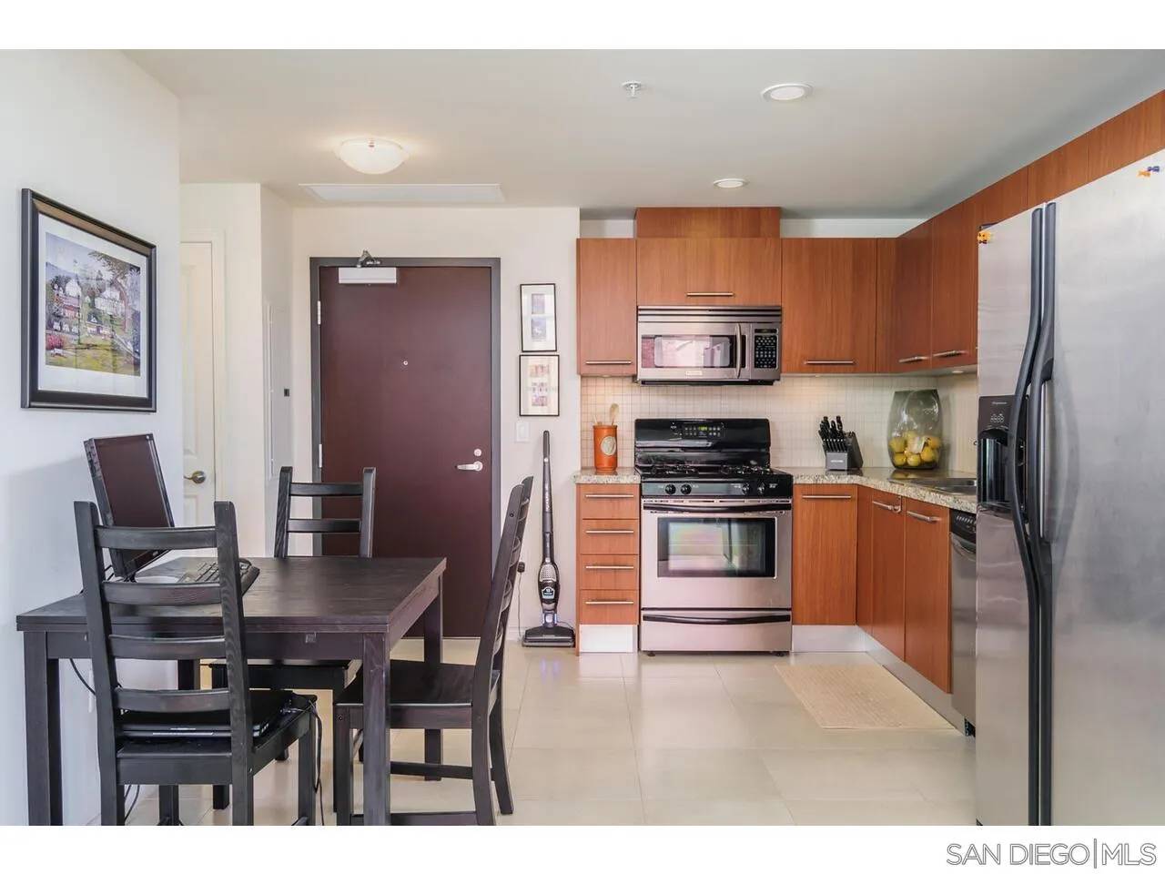 San Diego, CA 92101,1431 Pacific Hwy #516
