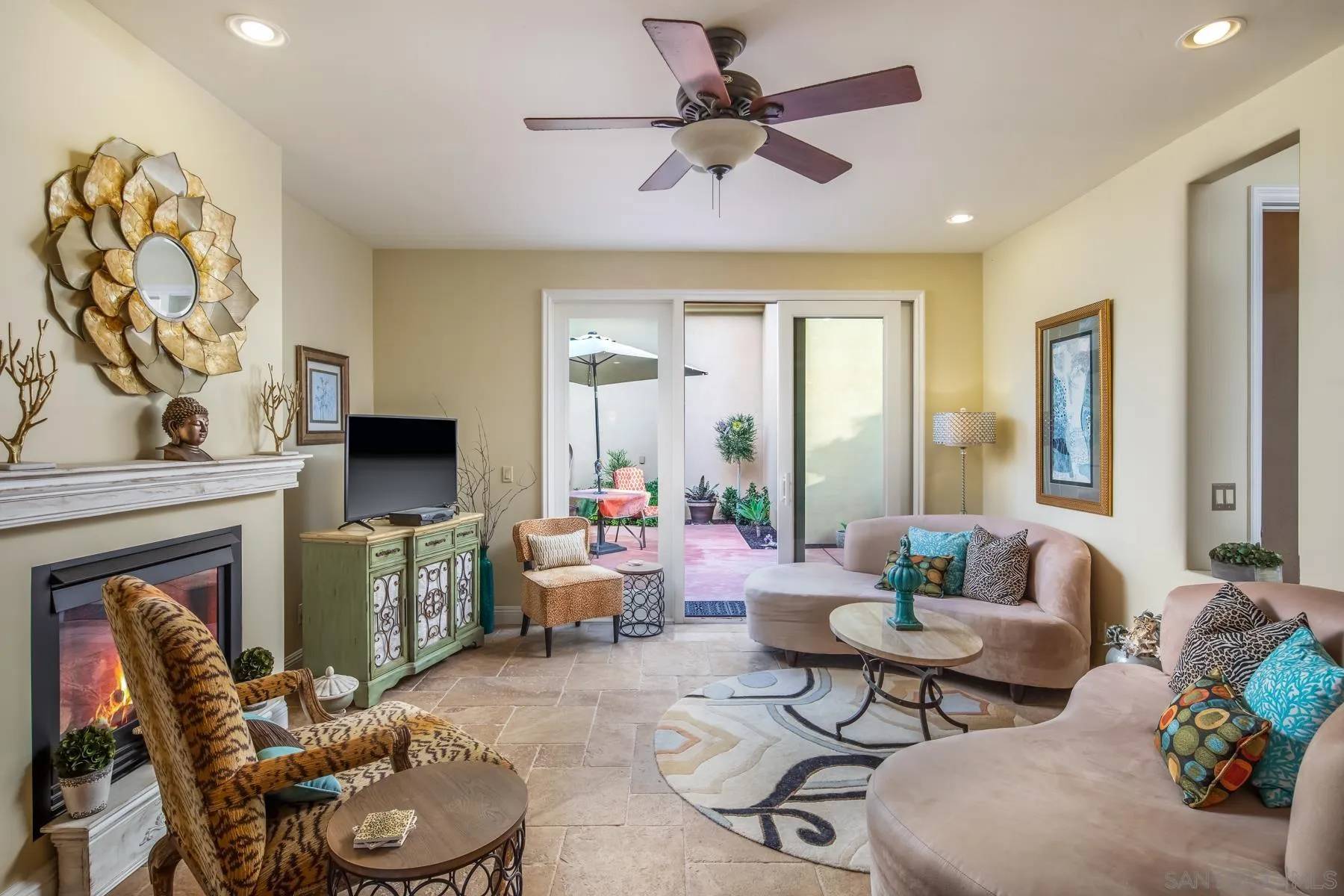 La Jolla, CA 92037,612 Westbourne St