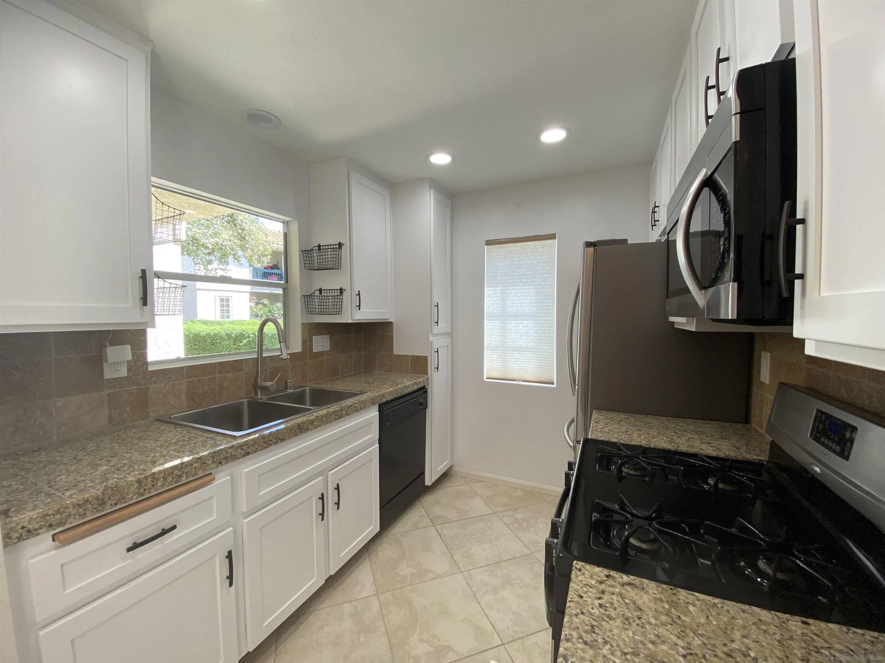 San Diego, CA 92126,10760 Aderman Ave #87