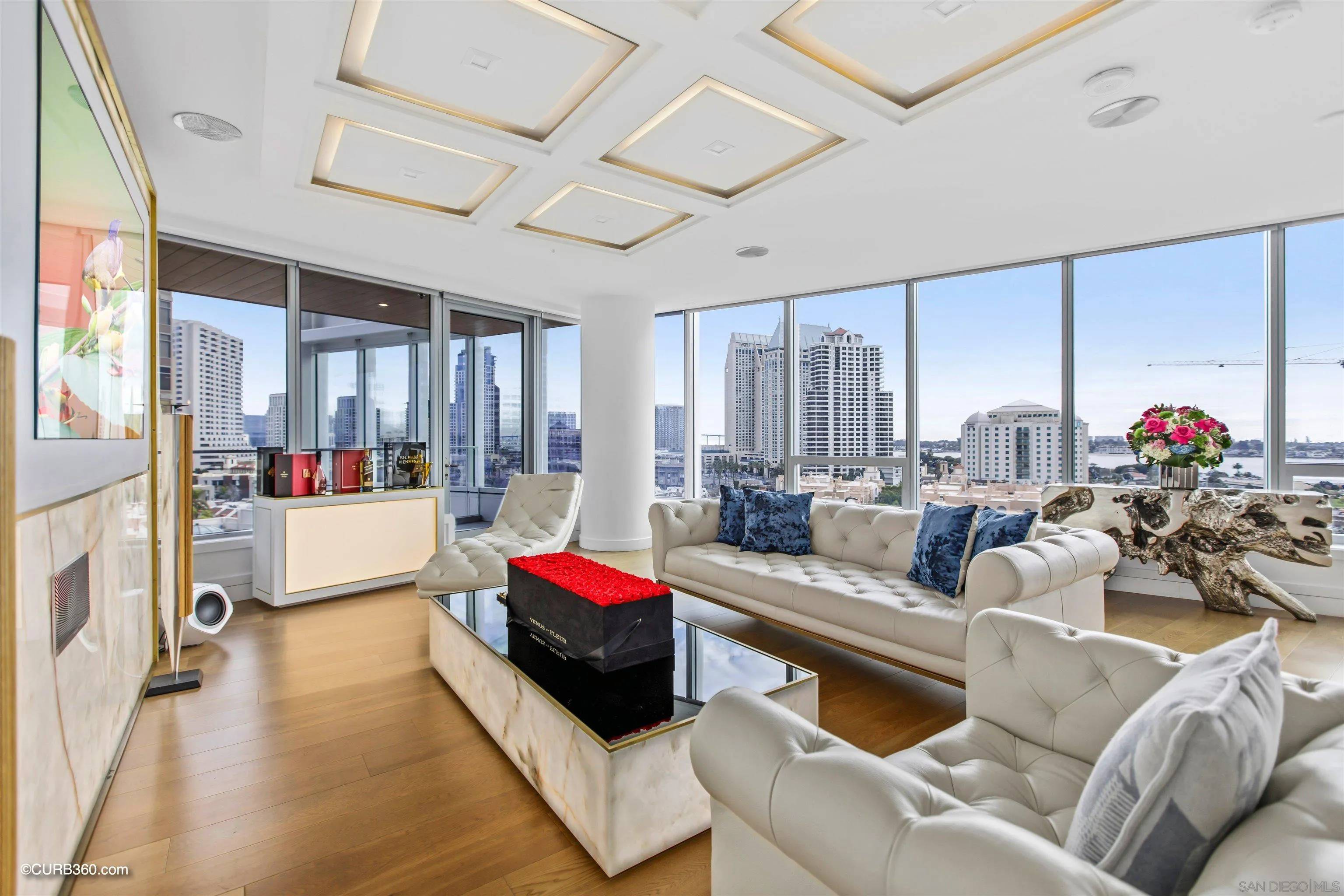 San Diego, CA 92101,888 W E St #1204