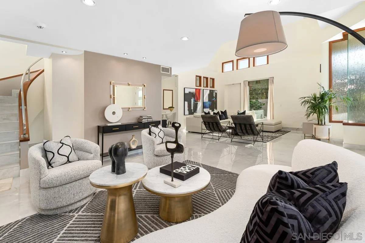 La Jolla, CA 92037,7911 El Paseo Grande