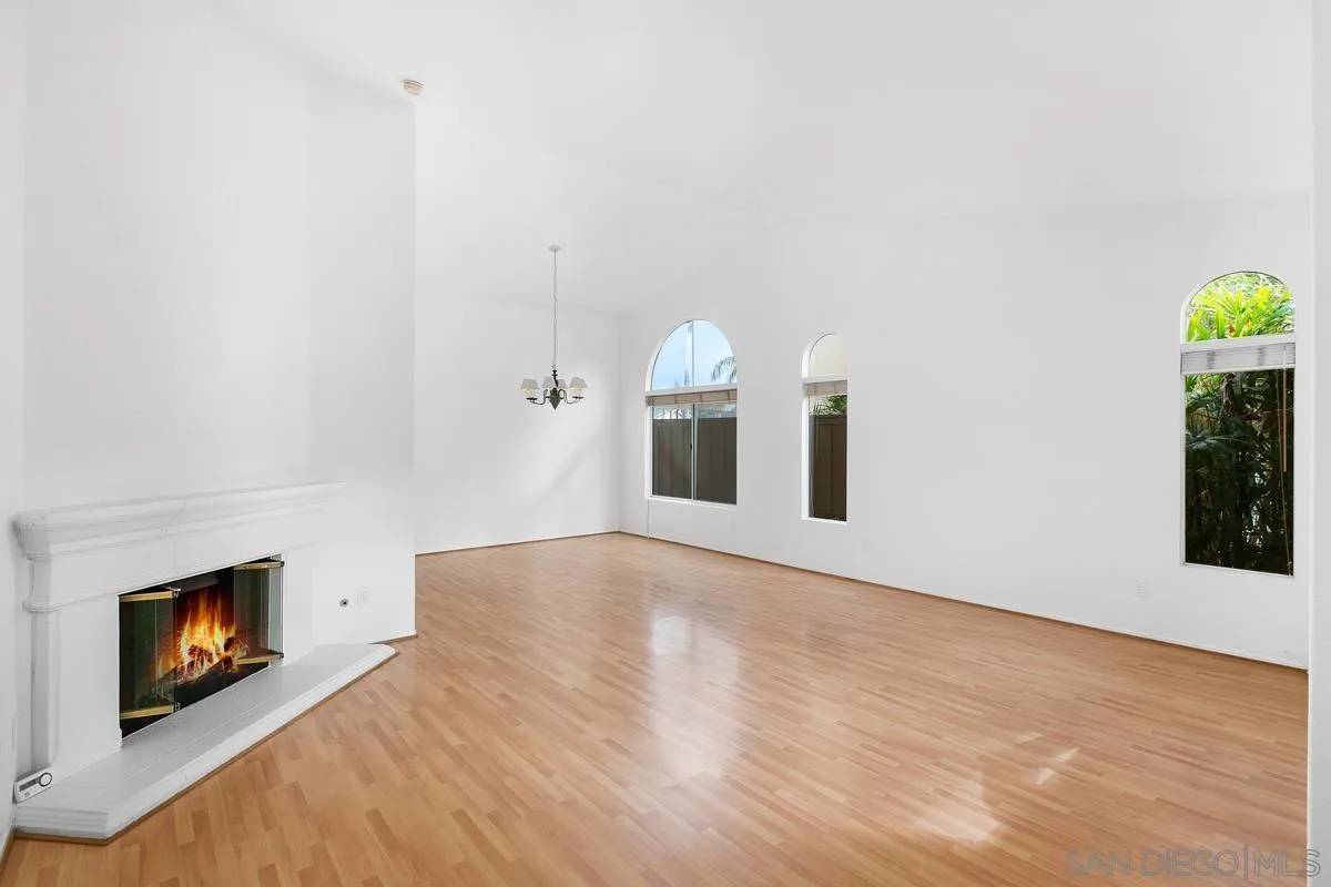 San Diego, CA 92126,9234 Longridge Way