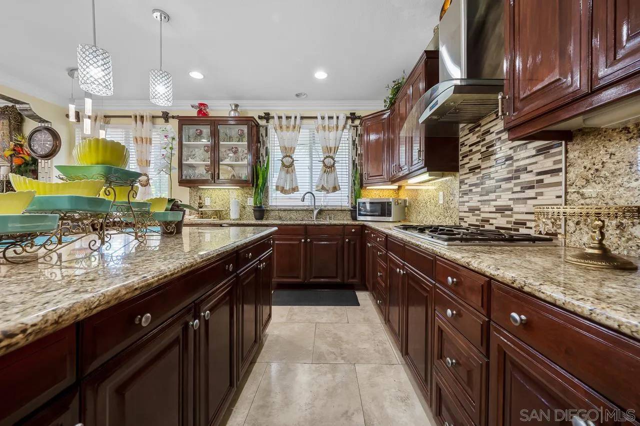 Chula Vista, CA 91915,2744 N Rambling Vista Road