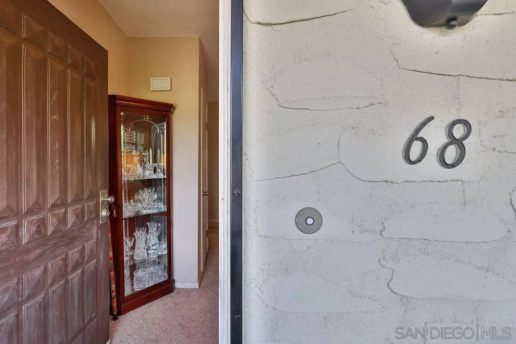 San Diego, CA 92110,4265 Asher St #68