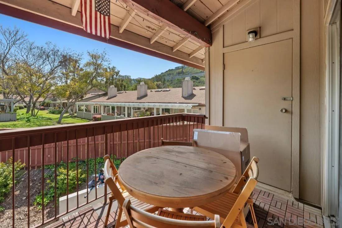 San Diego, CA 92120,5513 Adobe Falls Rd #13