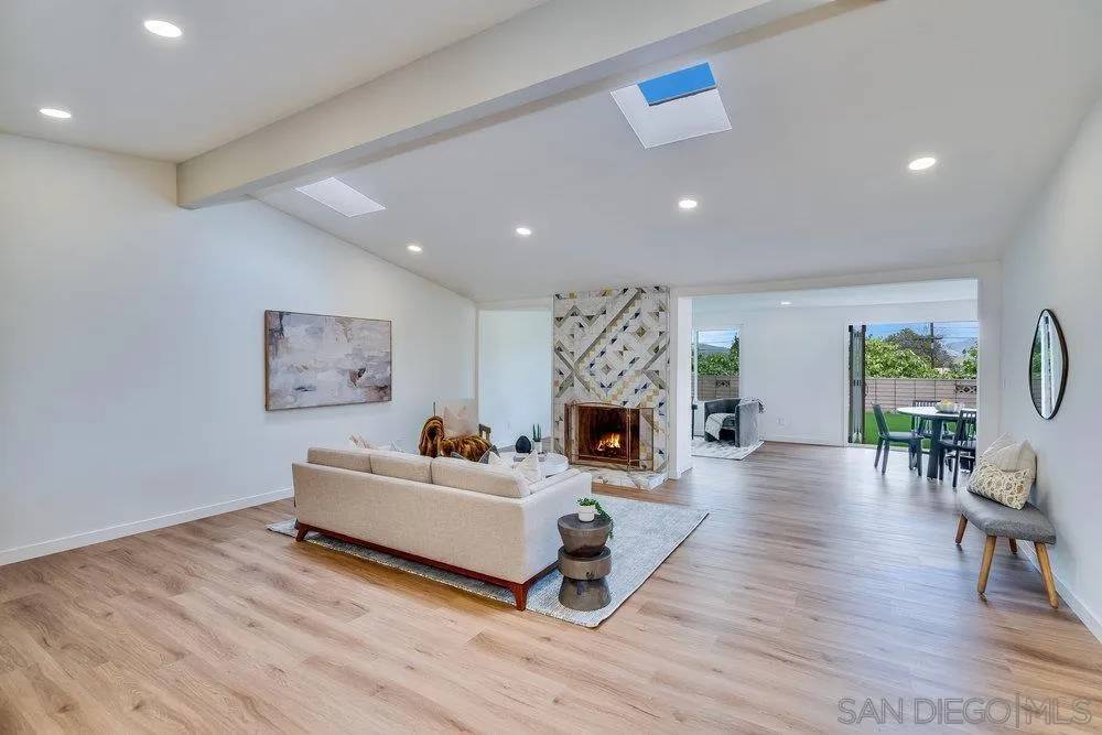 San Diego, CA 92123,2641 Harcourt Dr.