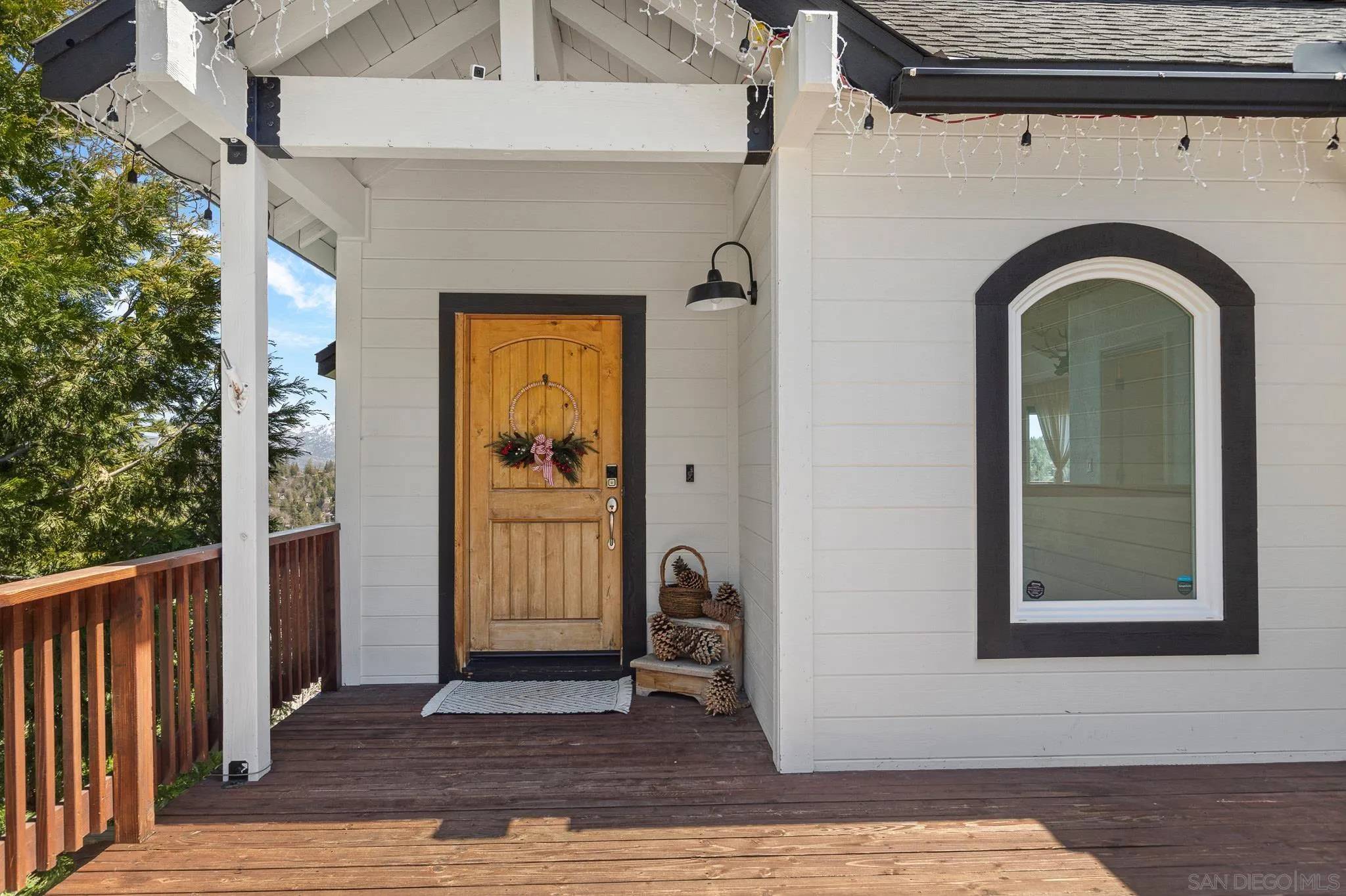 Lake Arrowhead, CA 92352,901 Del Norte Ln