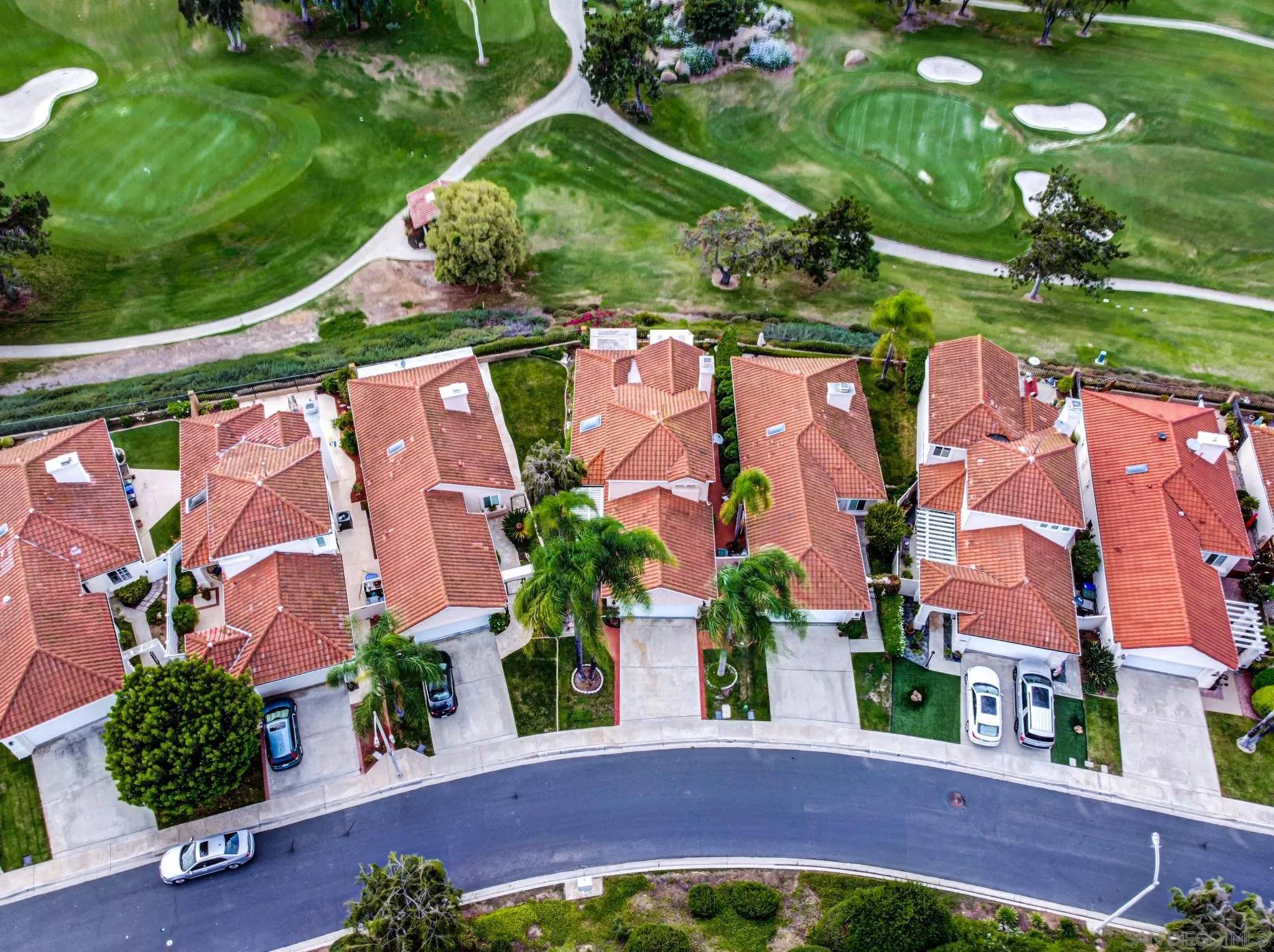 Vista, CA 92081,2468 Links Way