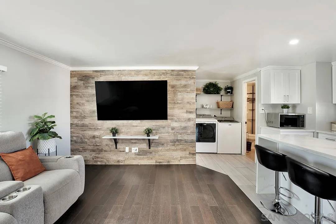 El Cajon, CA 92021,14291 Rios Canyon Rd #14