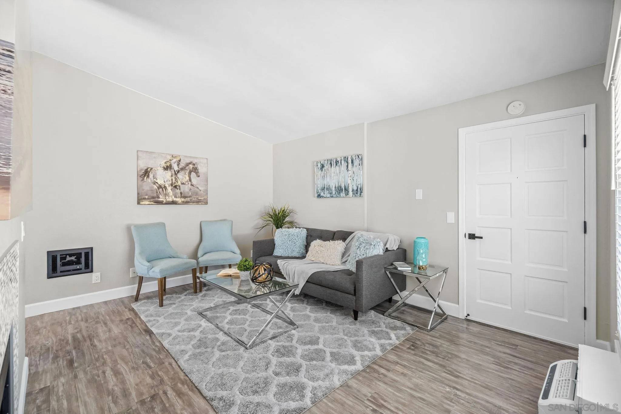 San Diego, CA 92102,2538 C Street #4