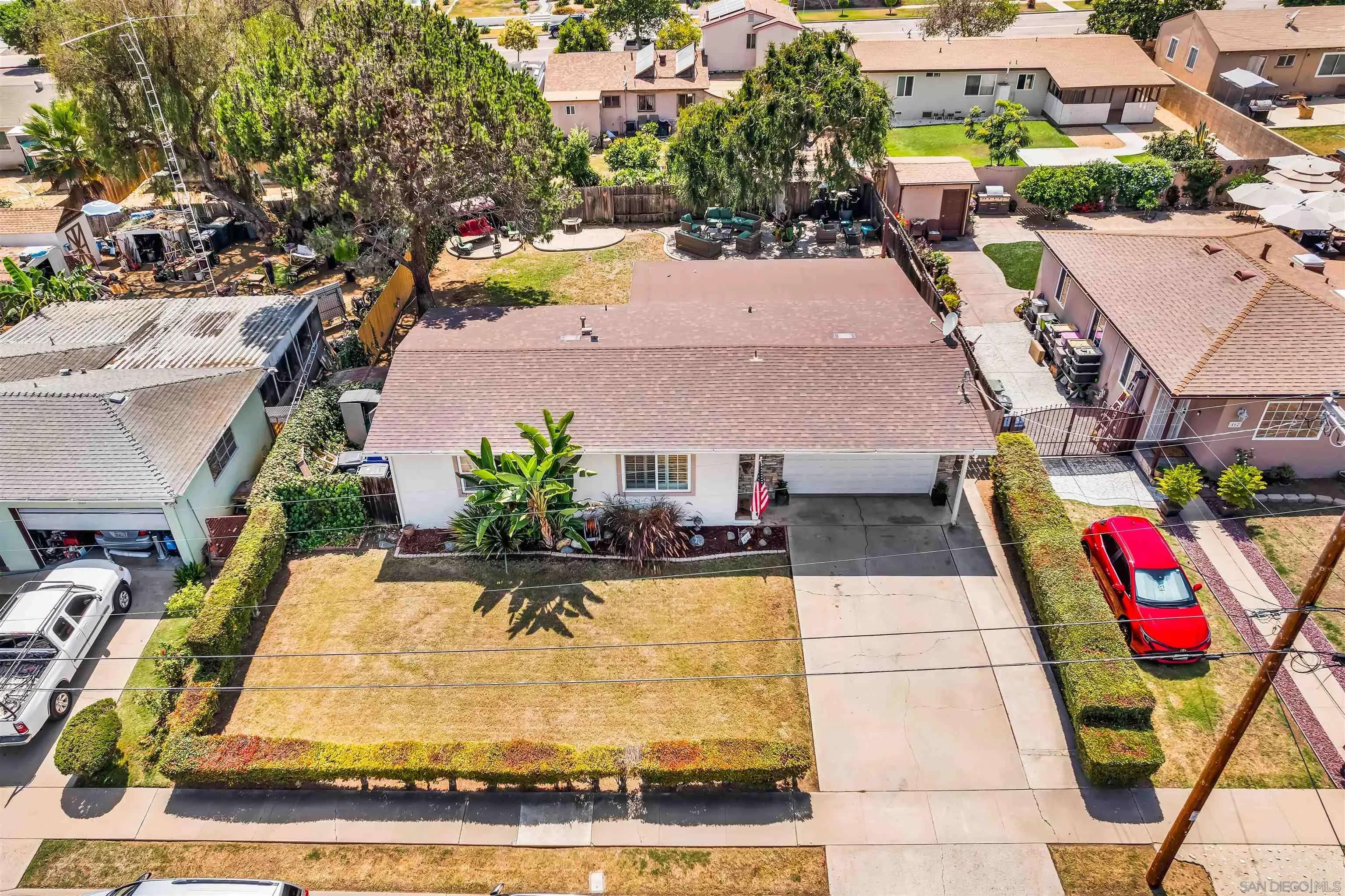 Chula Vista, CA 91910,468 Corte Helena