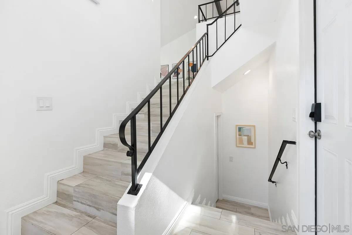 San Diego, CA 92105,5404 Olive St #C