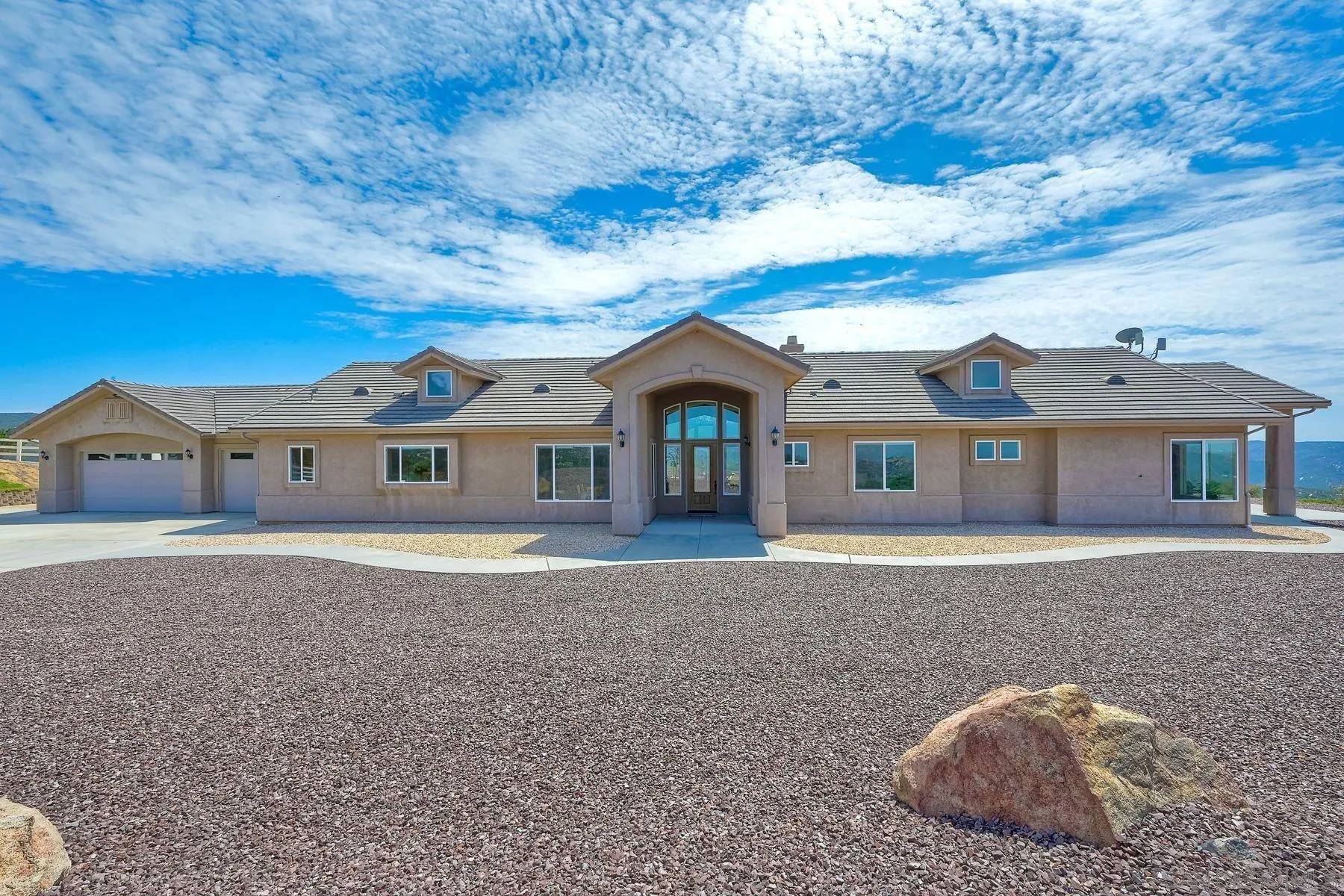 Alpine, CA 91901,23227 Illahee Dr