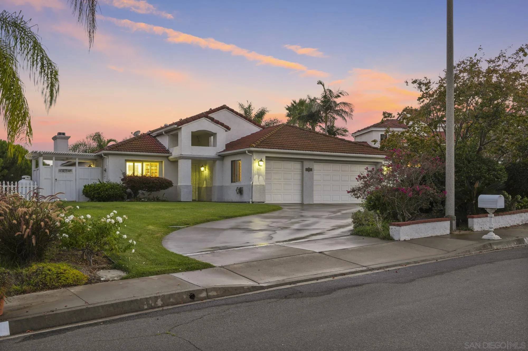 Bonsall, CA 92003,5413 Fairgreen Way