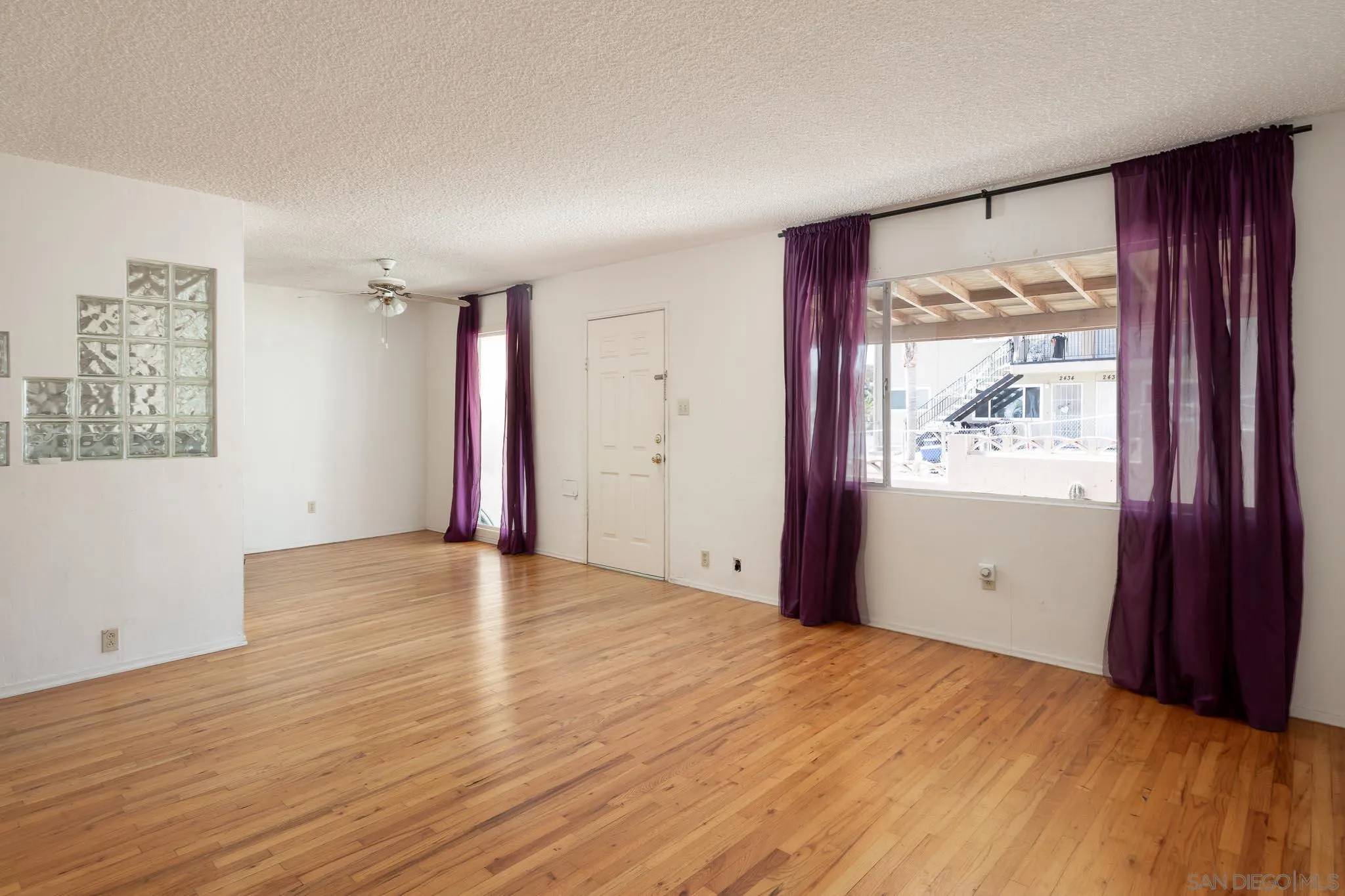 San Diego, CA 92105,2443 Laurie Ln