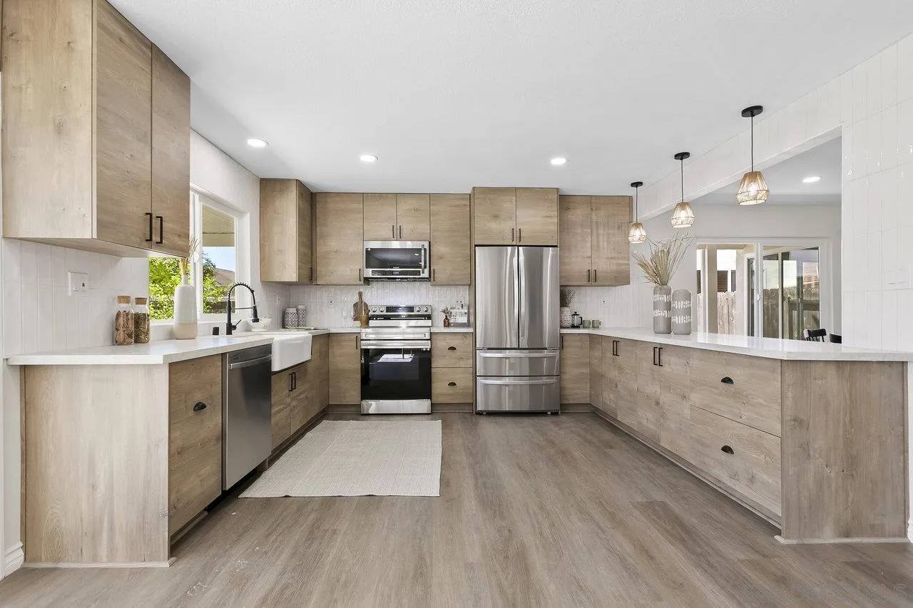 San Deigo, CA 92126,9081 Penticton Way